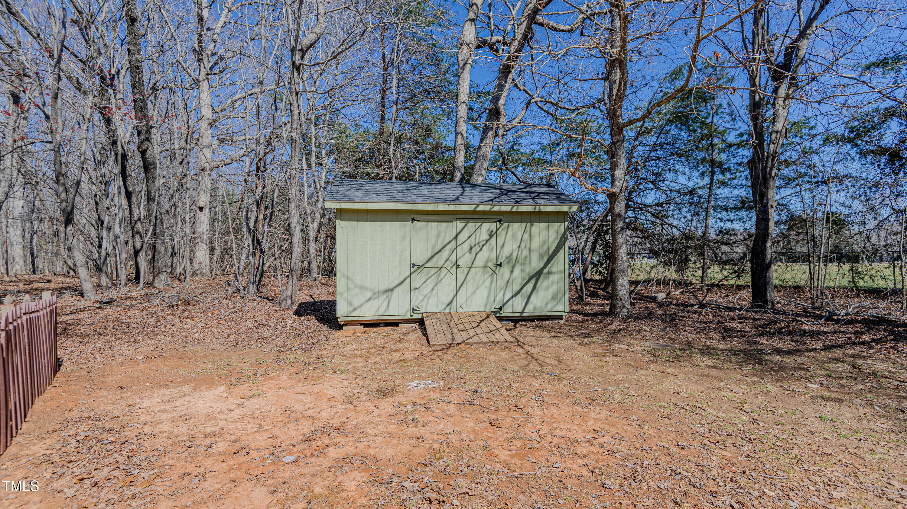 5717 Wagon Farm Road