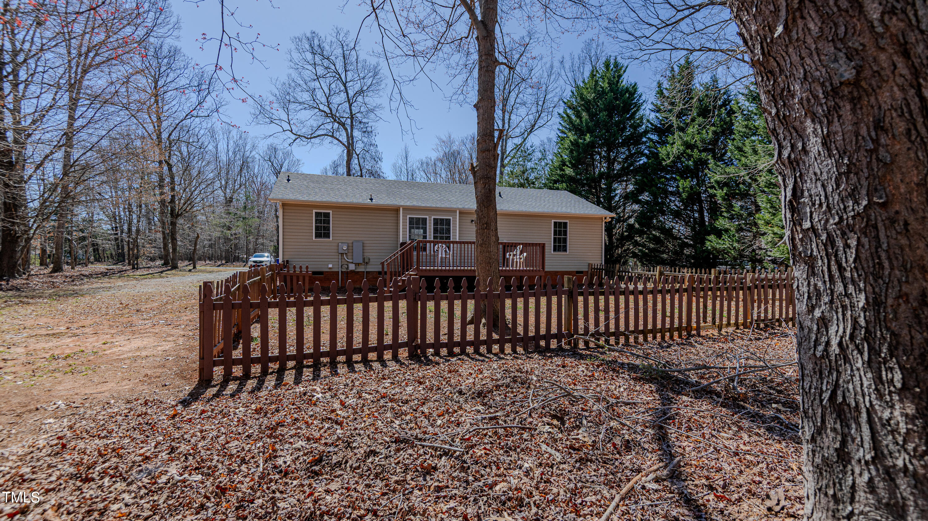 5717 Wagon Farm Road