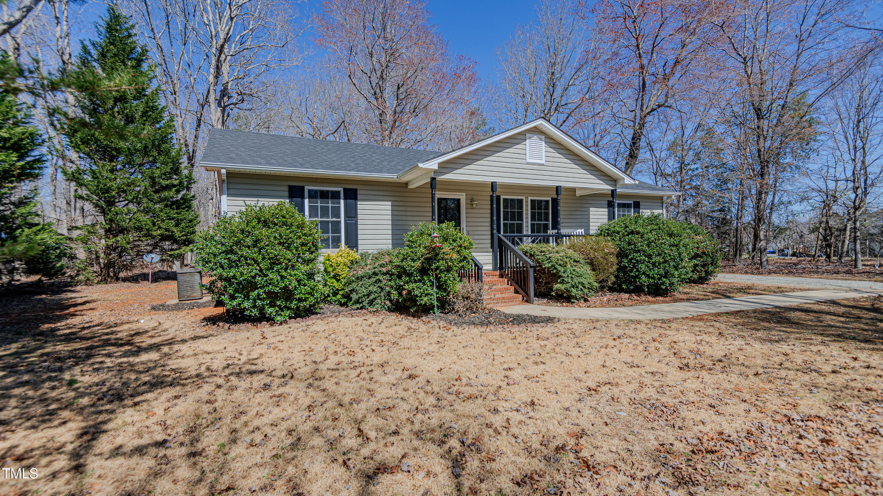 5717 Wagon Farm Road