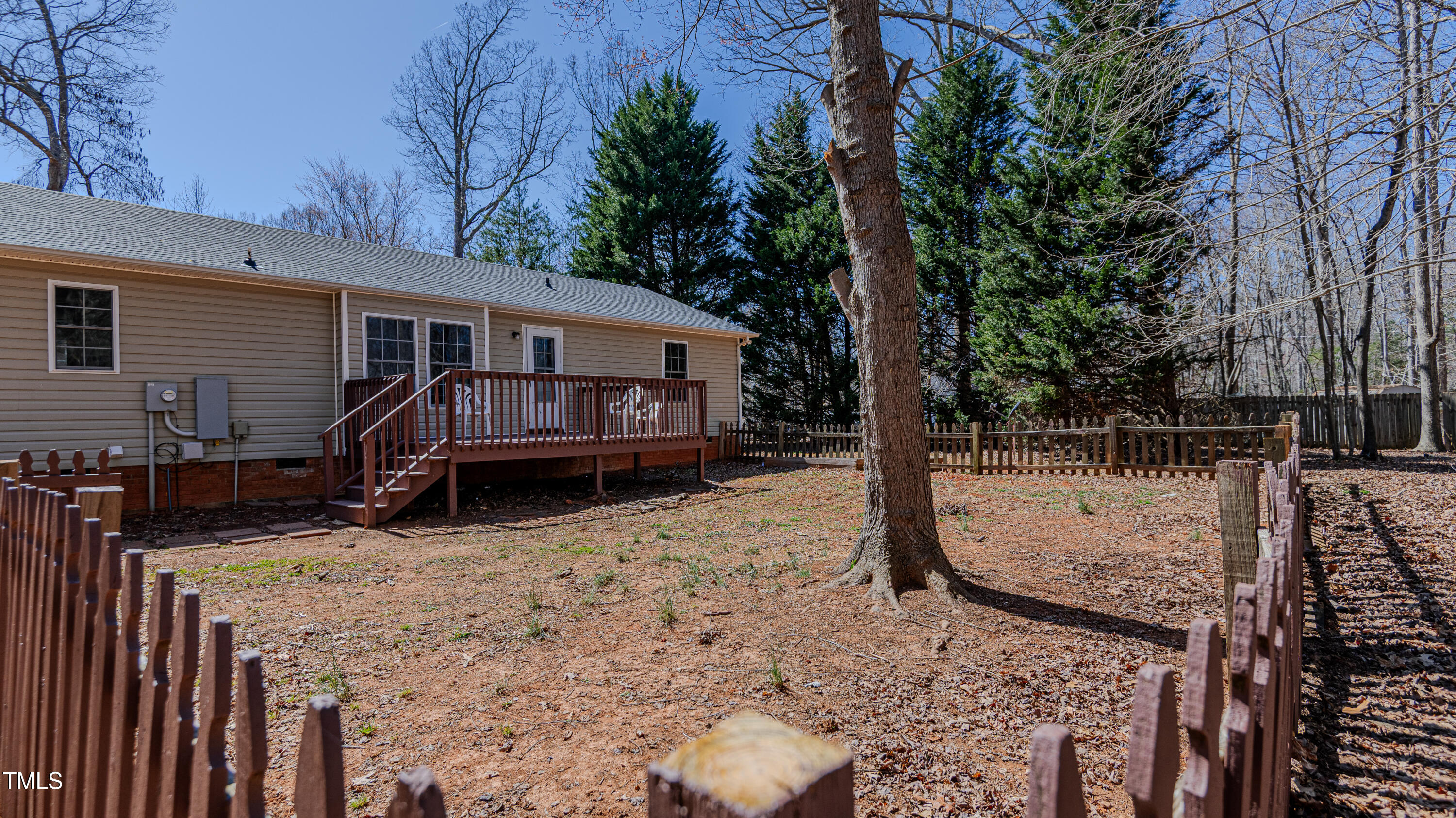 5717 Wagon Farm Road