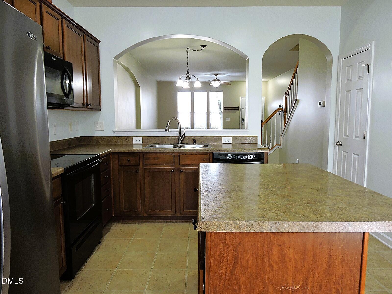 100 Stratford Lakes Drive Unit 322