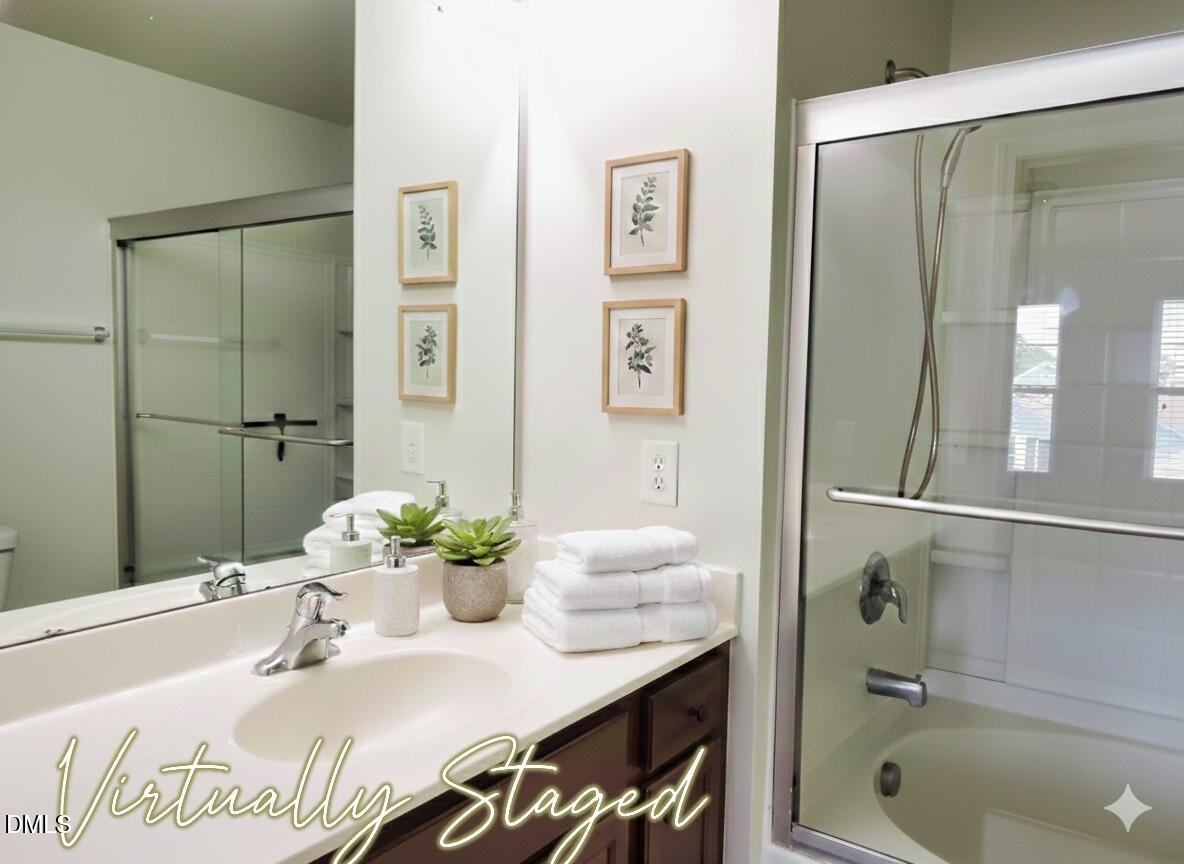 100 Stratford Lakes Drive Unit 322