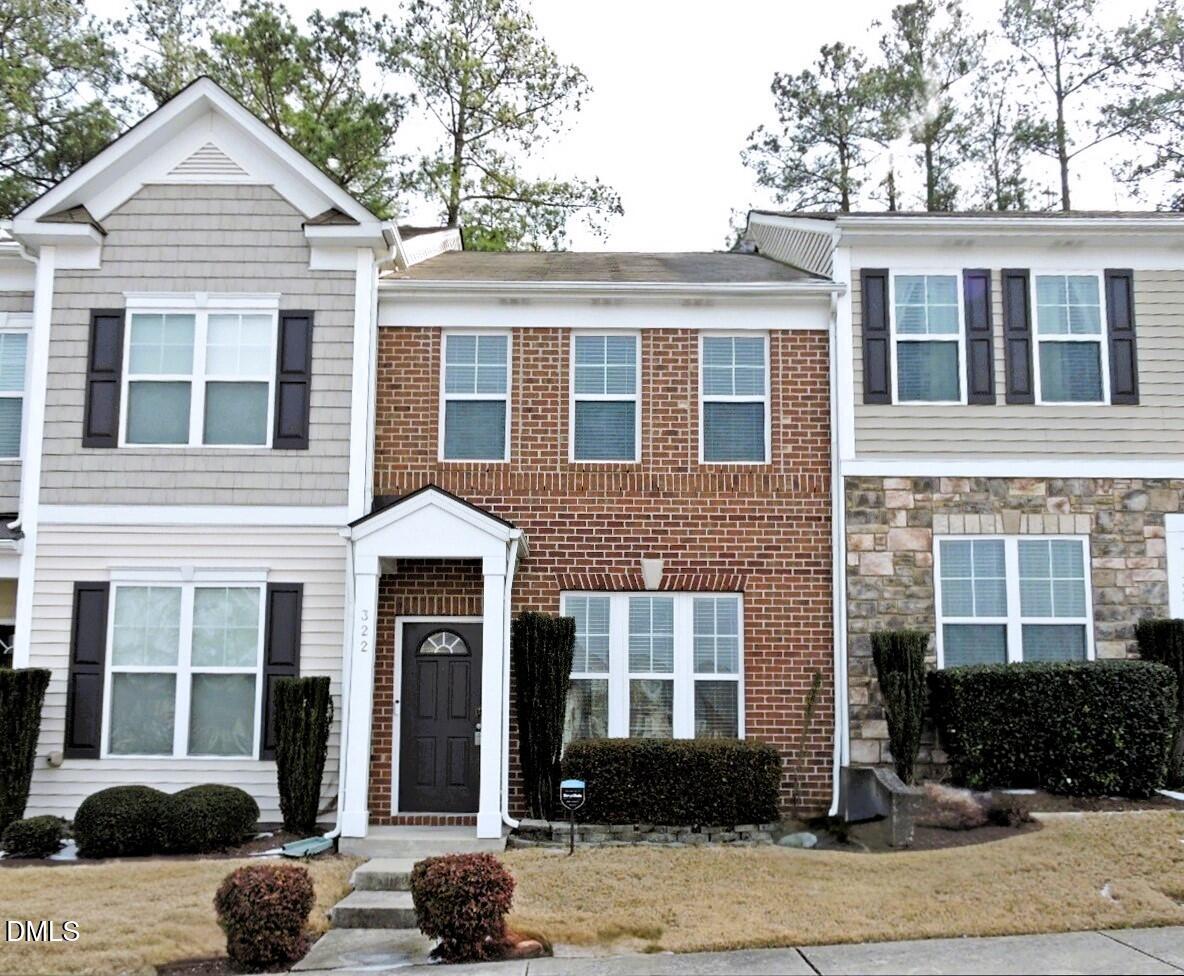 100 Stratford Lakes Drive Unit 322
