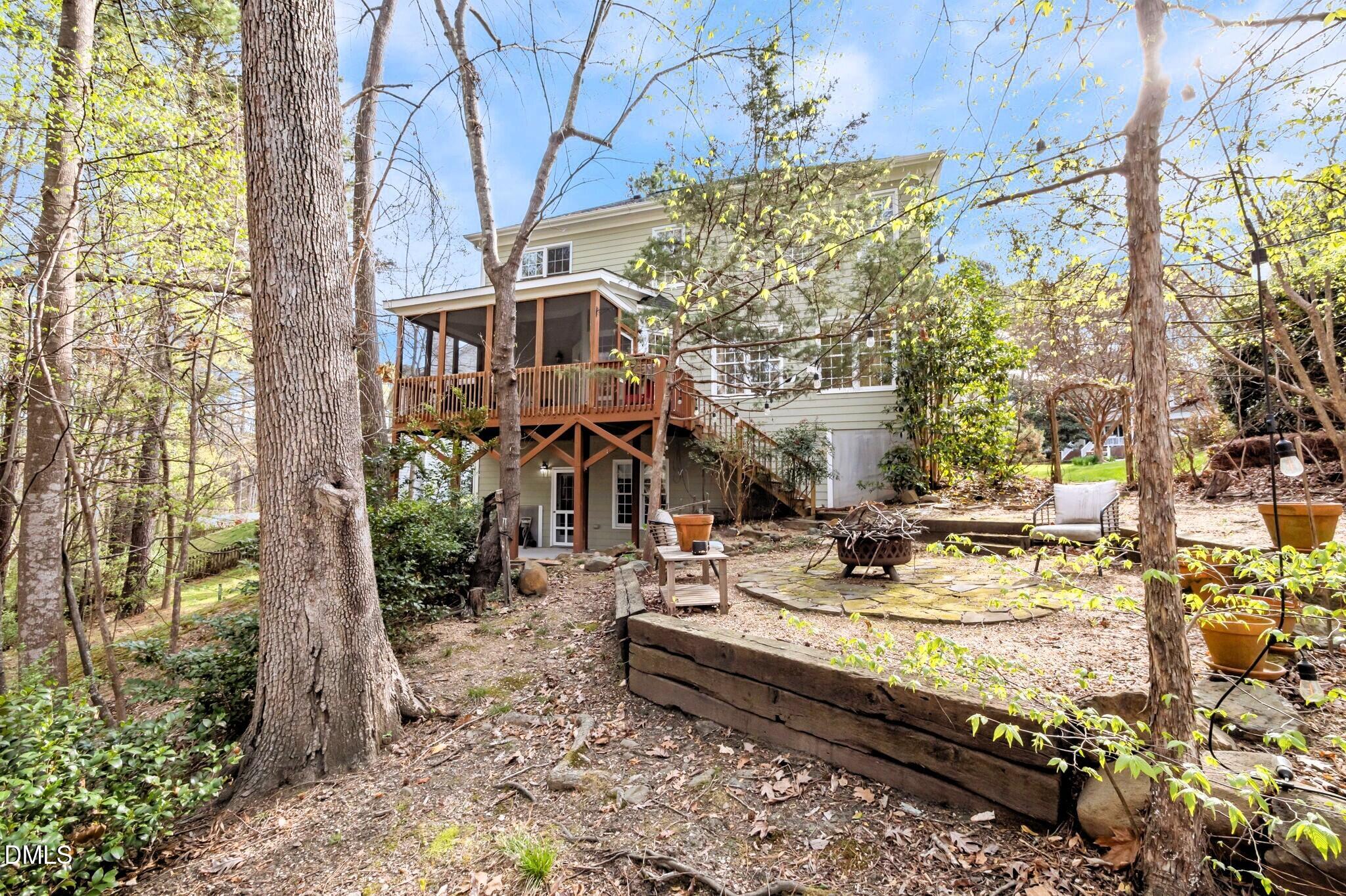 2810 Montcastle Court