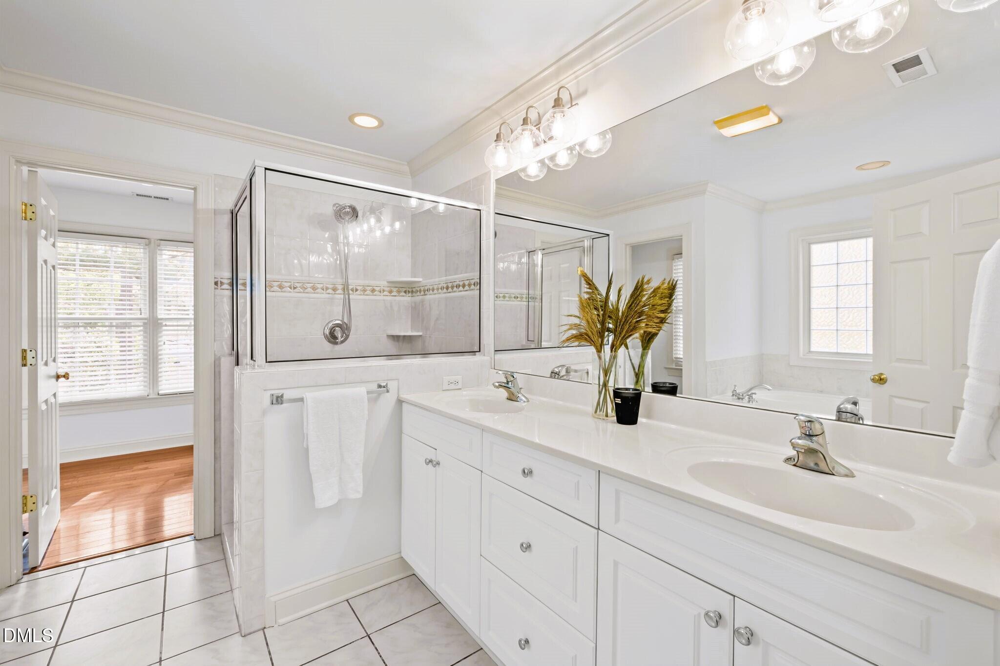 2810 Montcastle Court