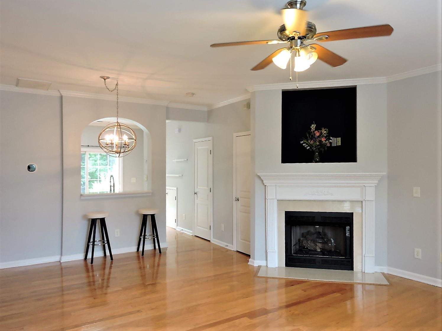 3811 Ramblewood Avenue