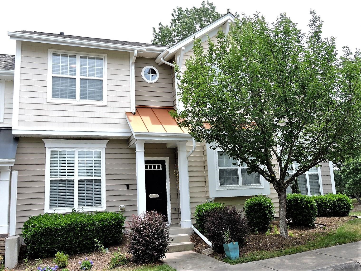 3811 Ramblewood Avenue