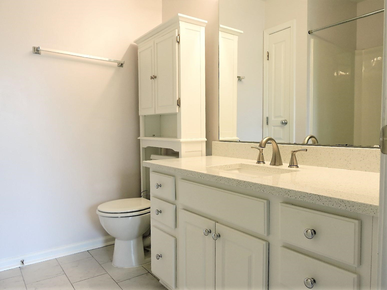 3811 Ramblewood Avenue