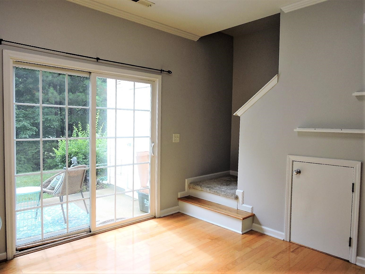 3811 Ramblewood Avenue