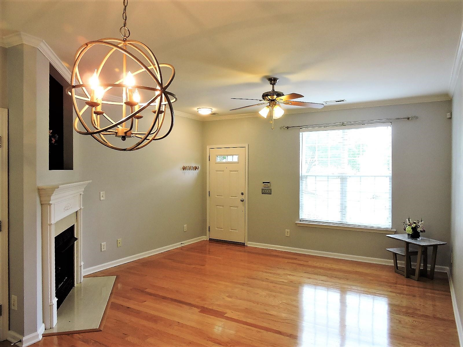 3811 Ramblewood Avenue