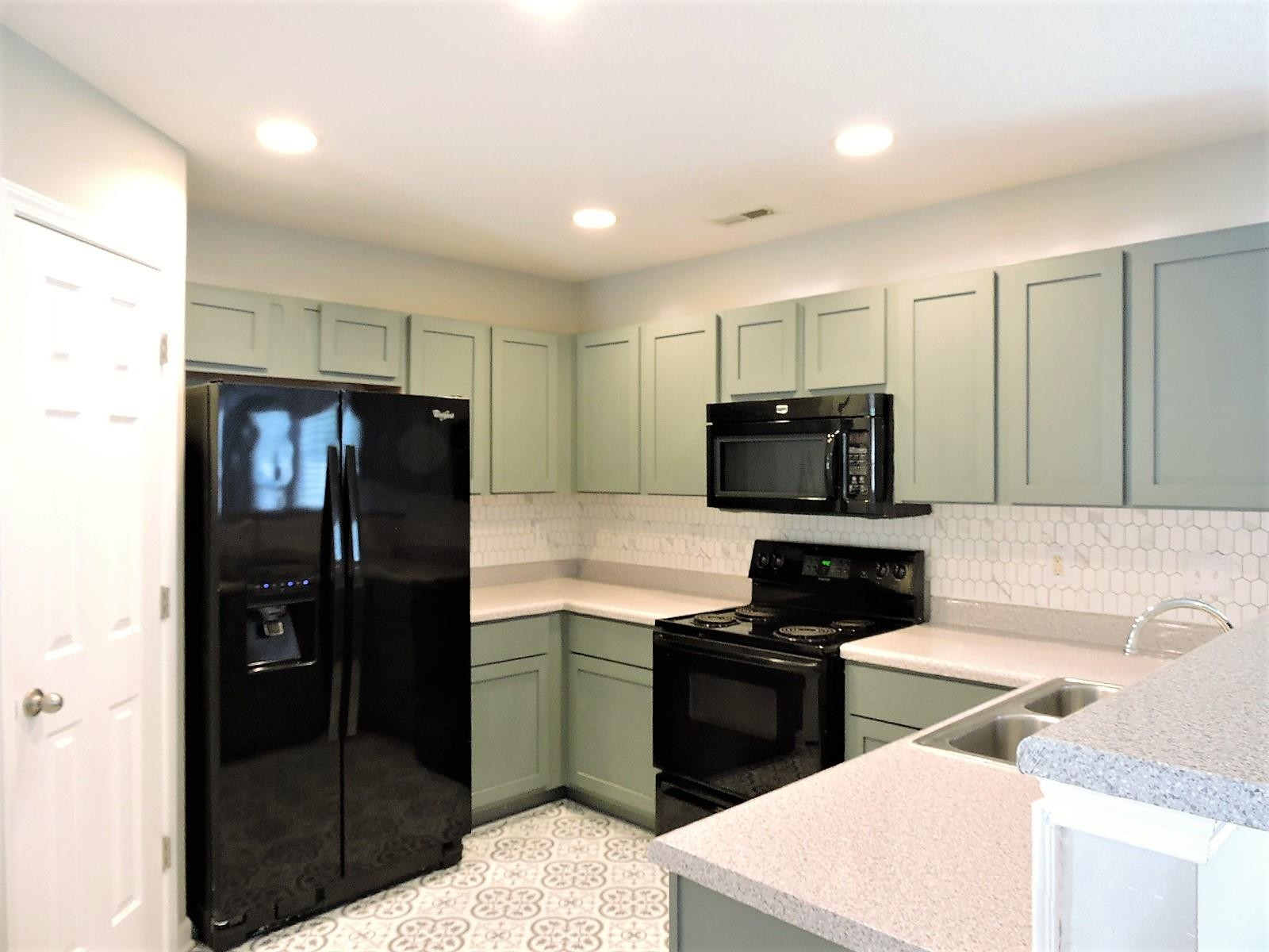 601 Cove Hollow Drive