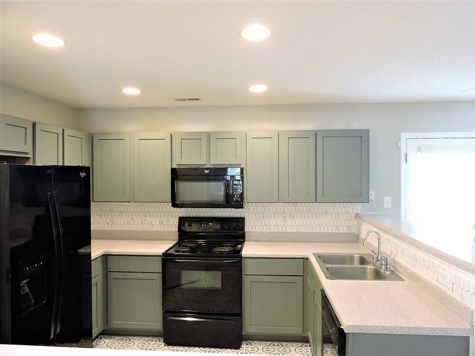 601 Cove Hollow Drive