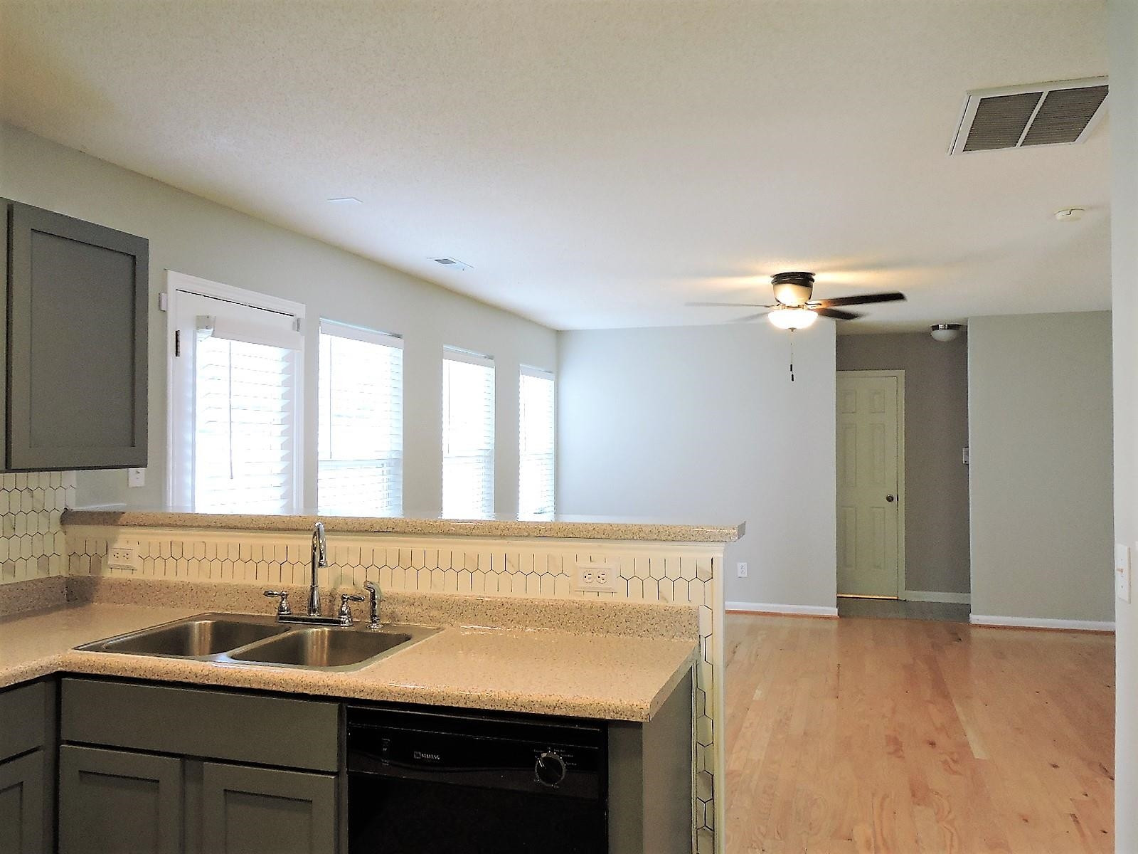 601 Cove Hollow Drive