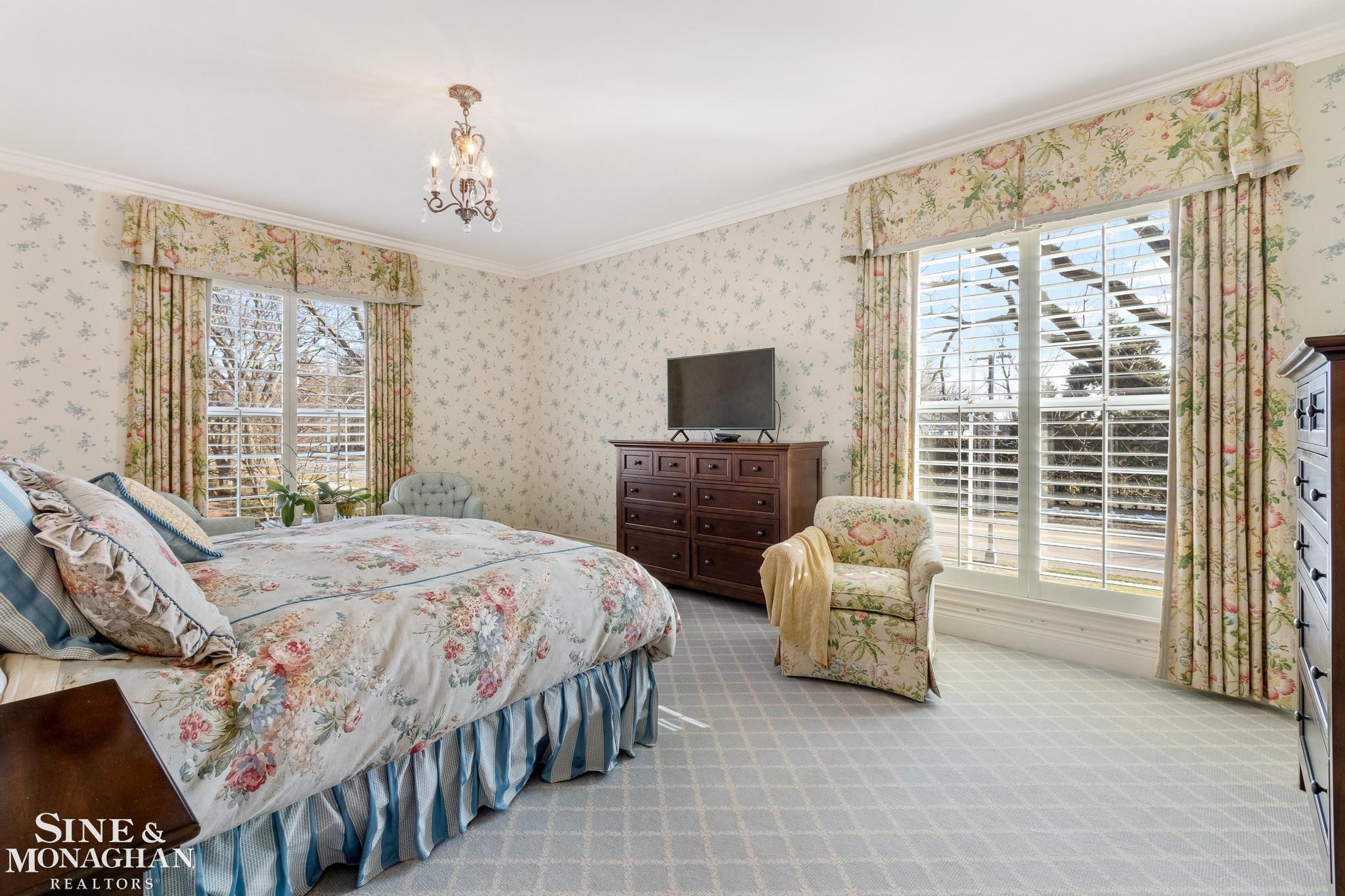 17111 E Jefferson Avenue # 19