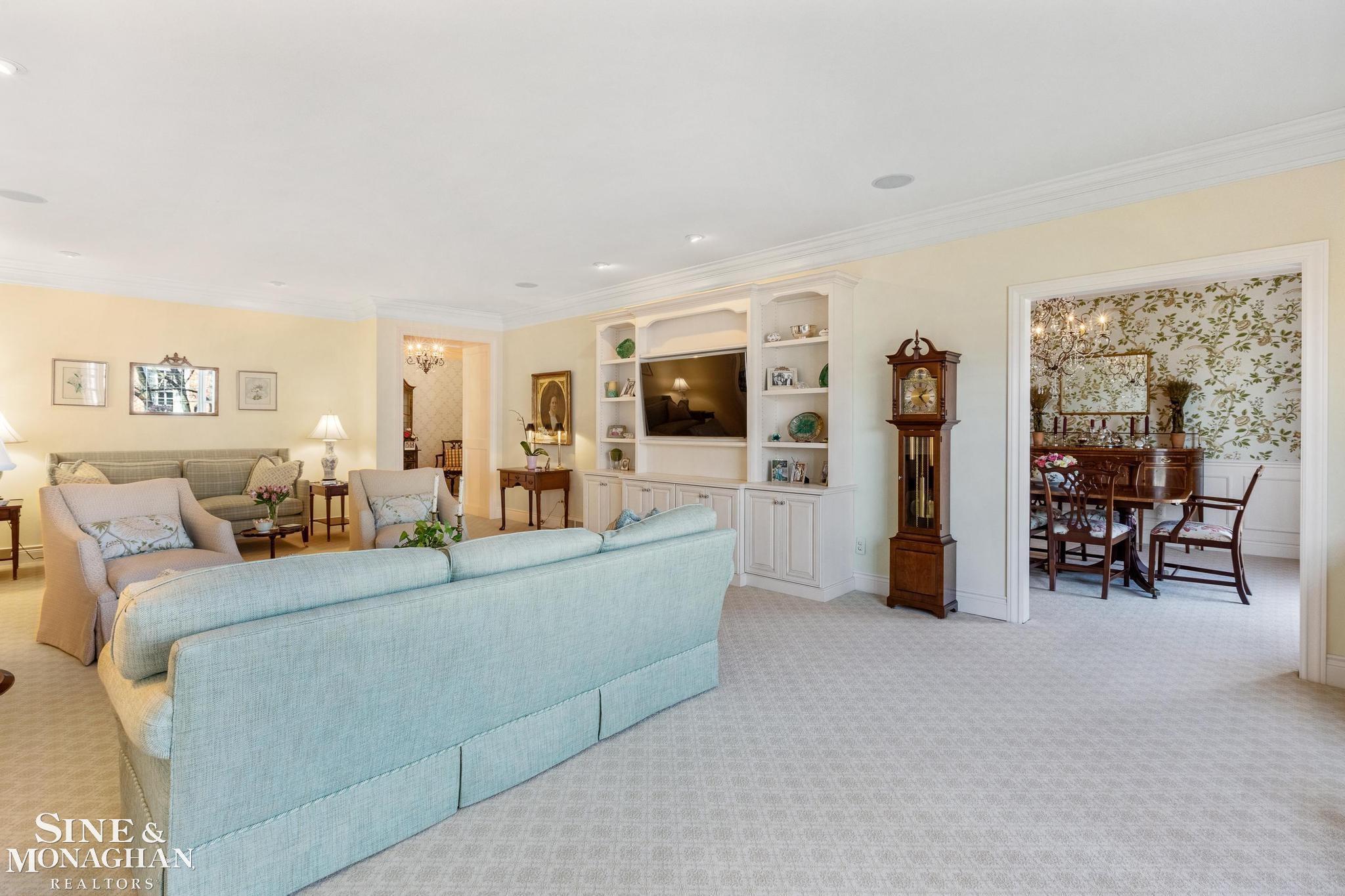 17111 E Jefferson Avenue # 19