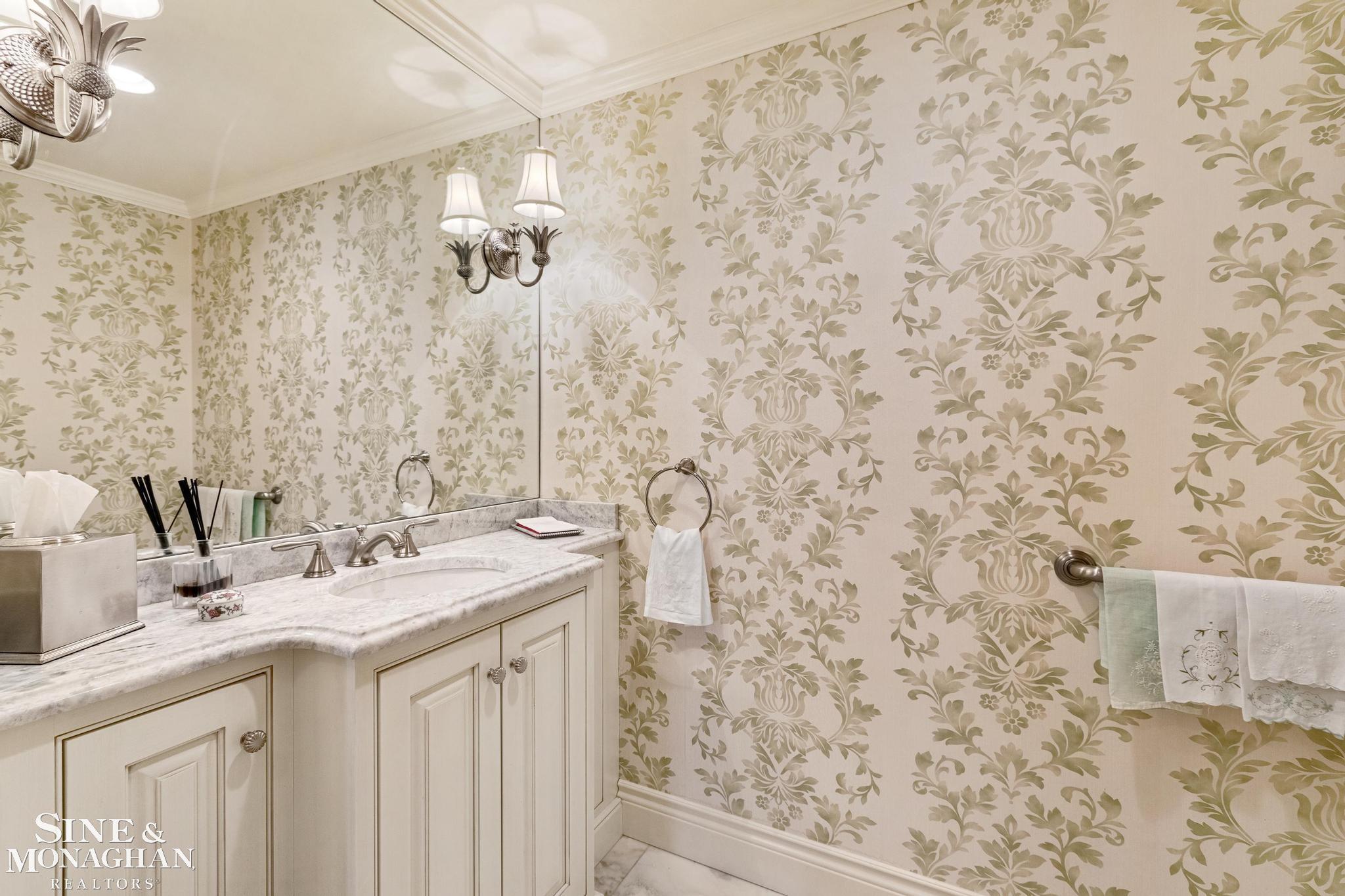 17111 E Jefferson Avenue # 19