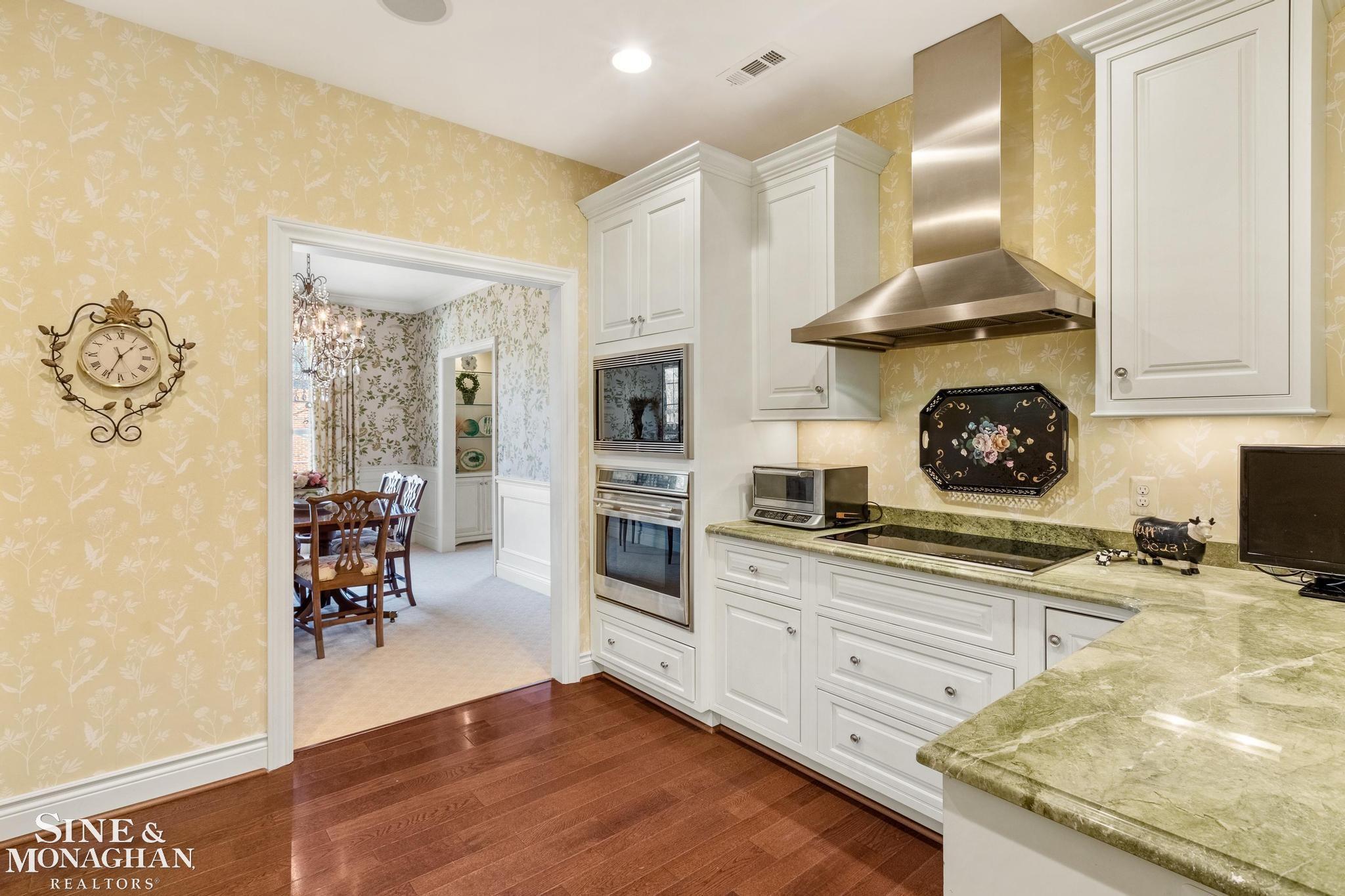 17111 E Jefferson Avenue # 19