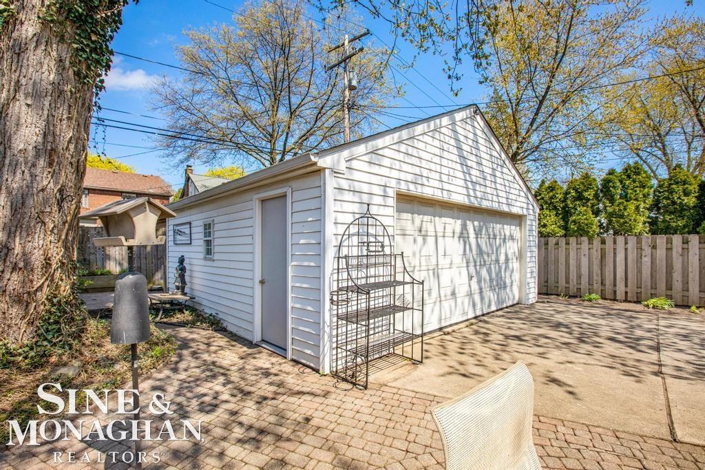 308 Merriweather Road