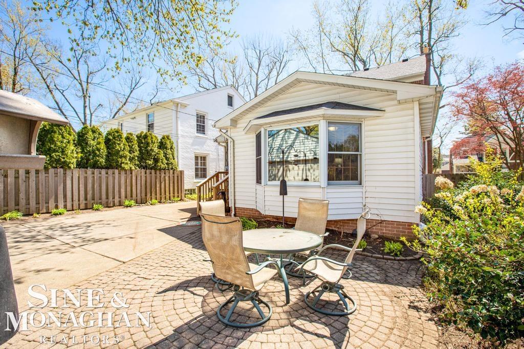 308 Merriweather Road