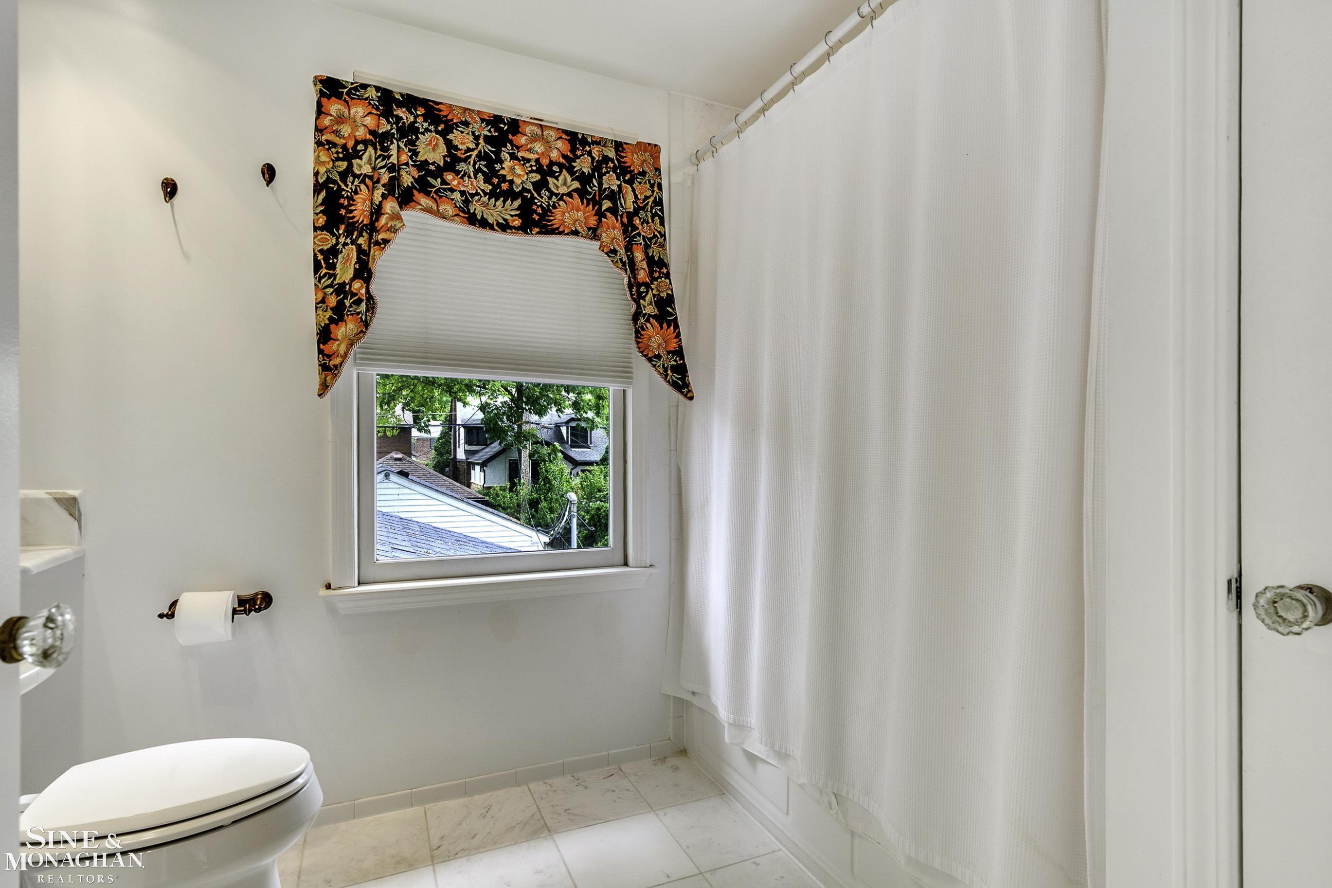 308 Merriweather Road