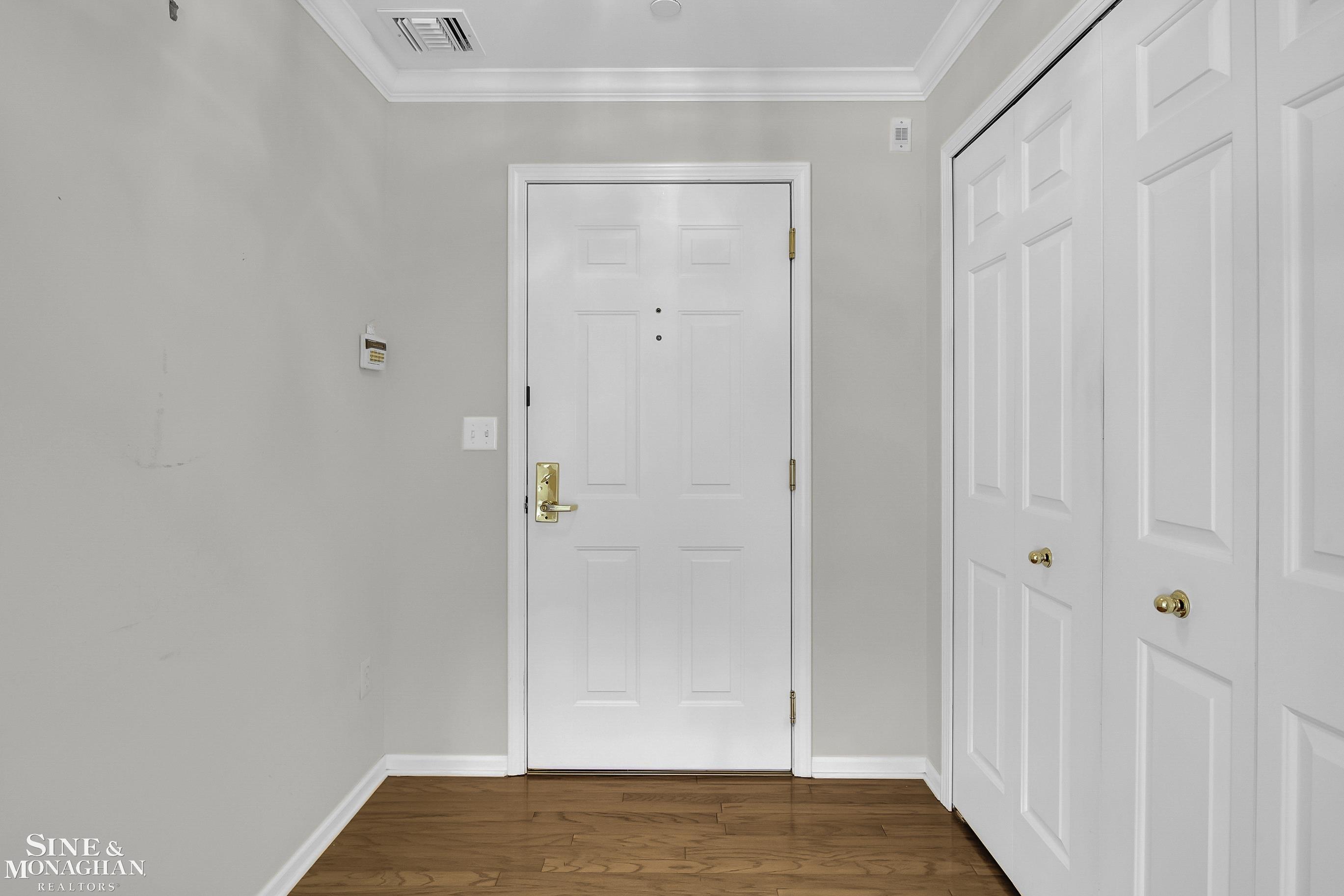 60 Pointe Park Place