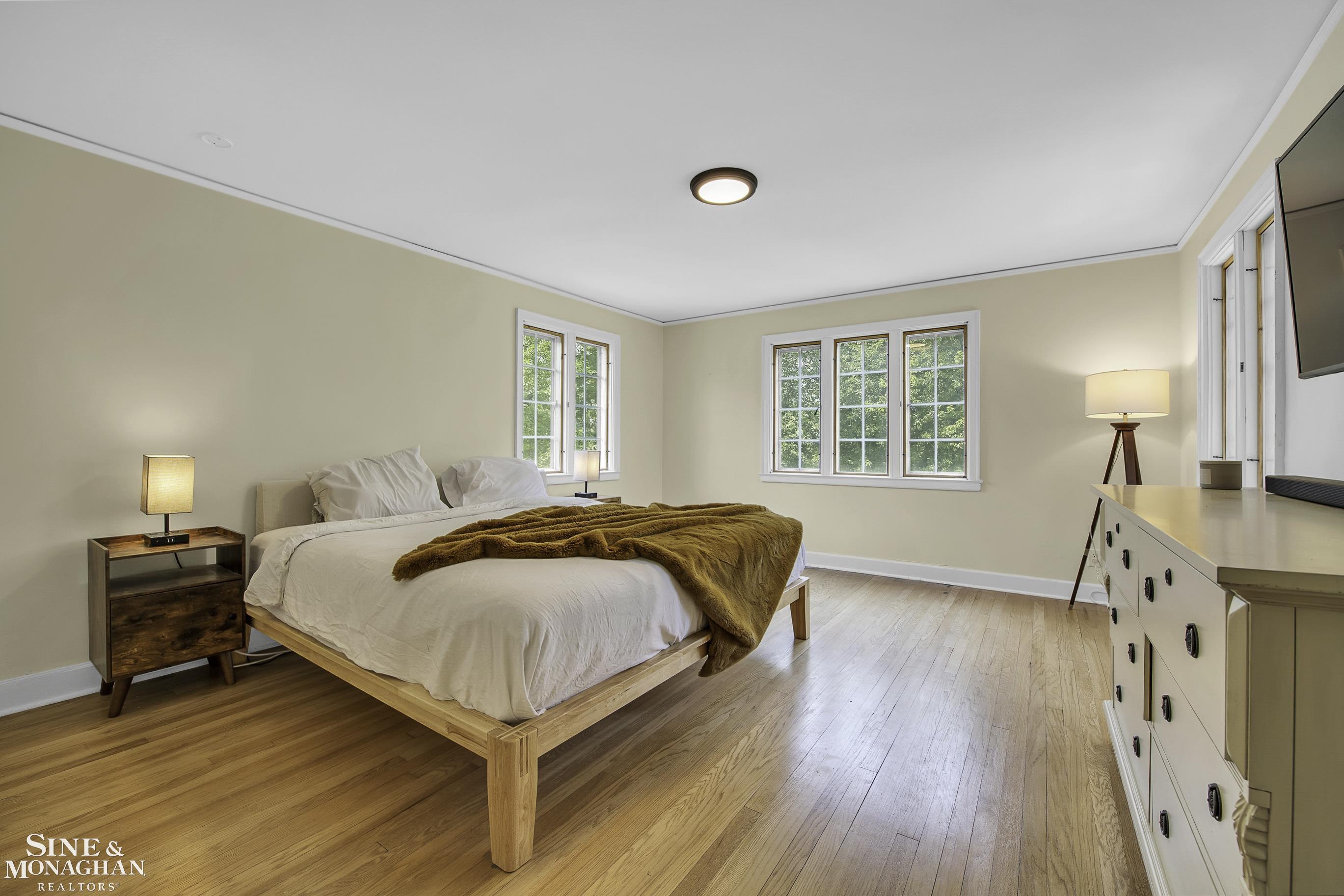 874 Westchester Road