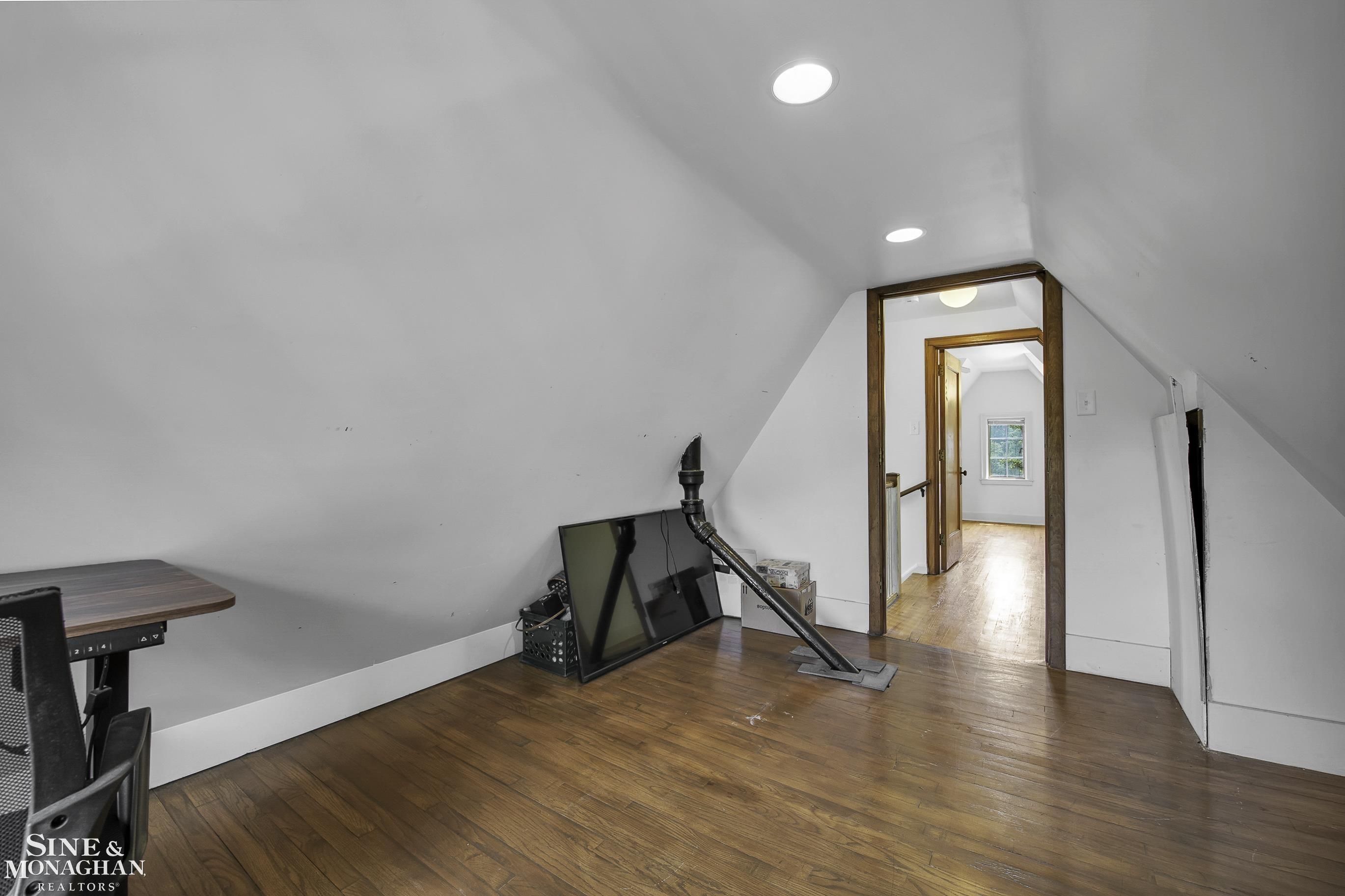 874 Westchester Road