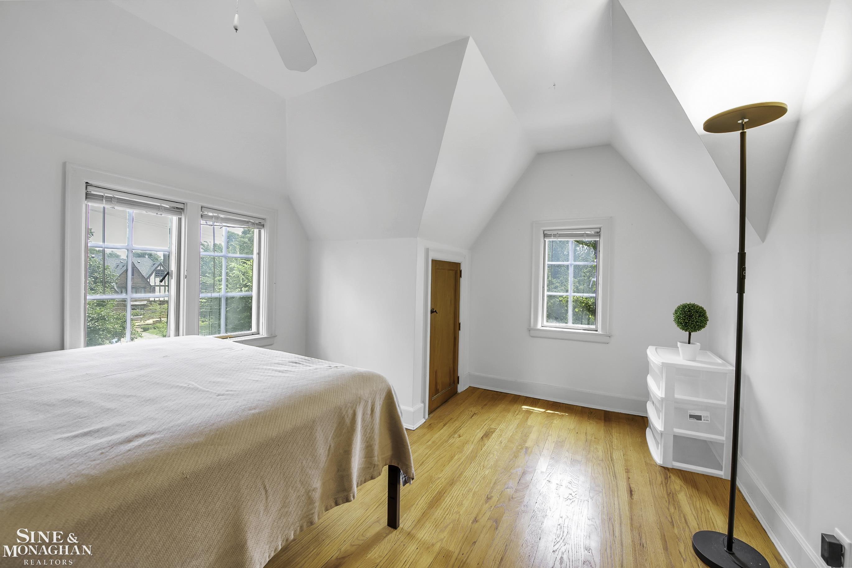 874 Westchester Road