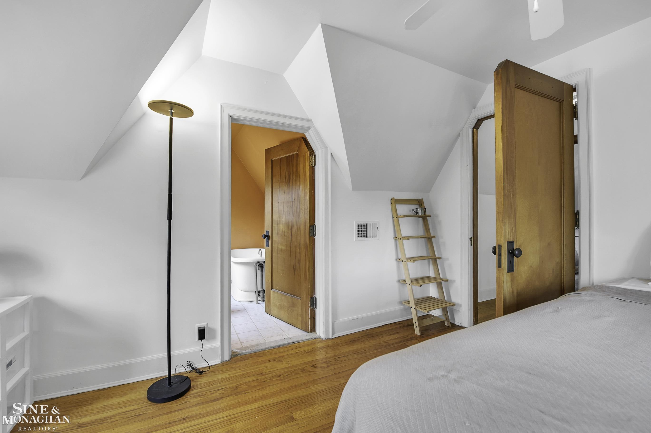 874 Westchester Road