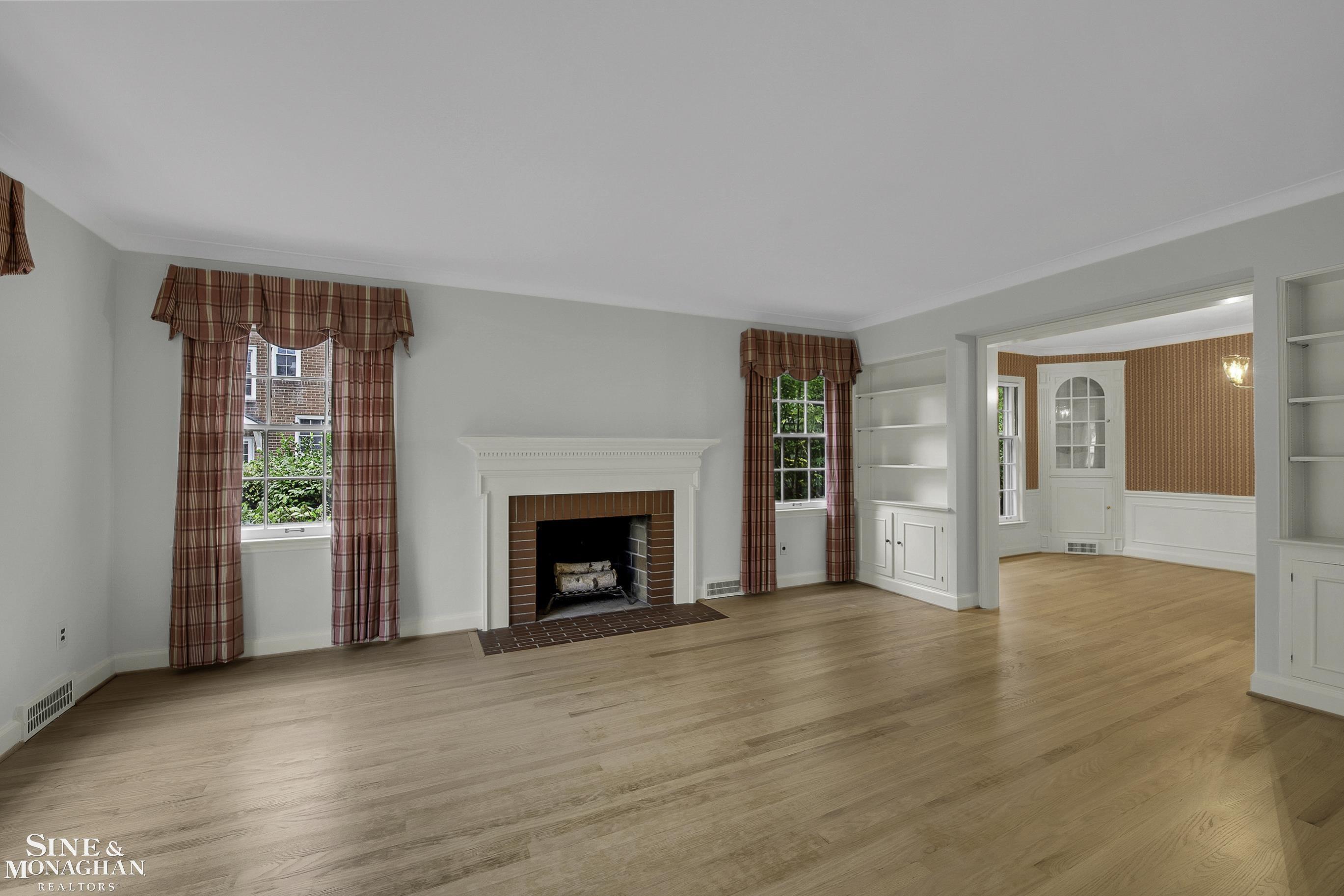 840 Rivard Boulevard