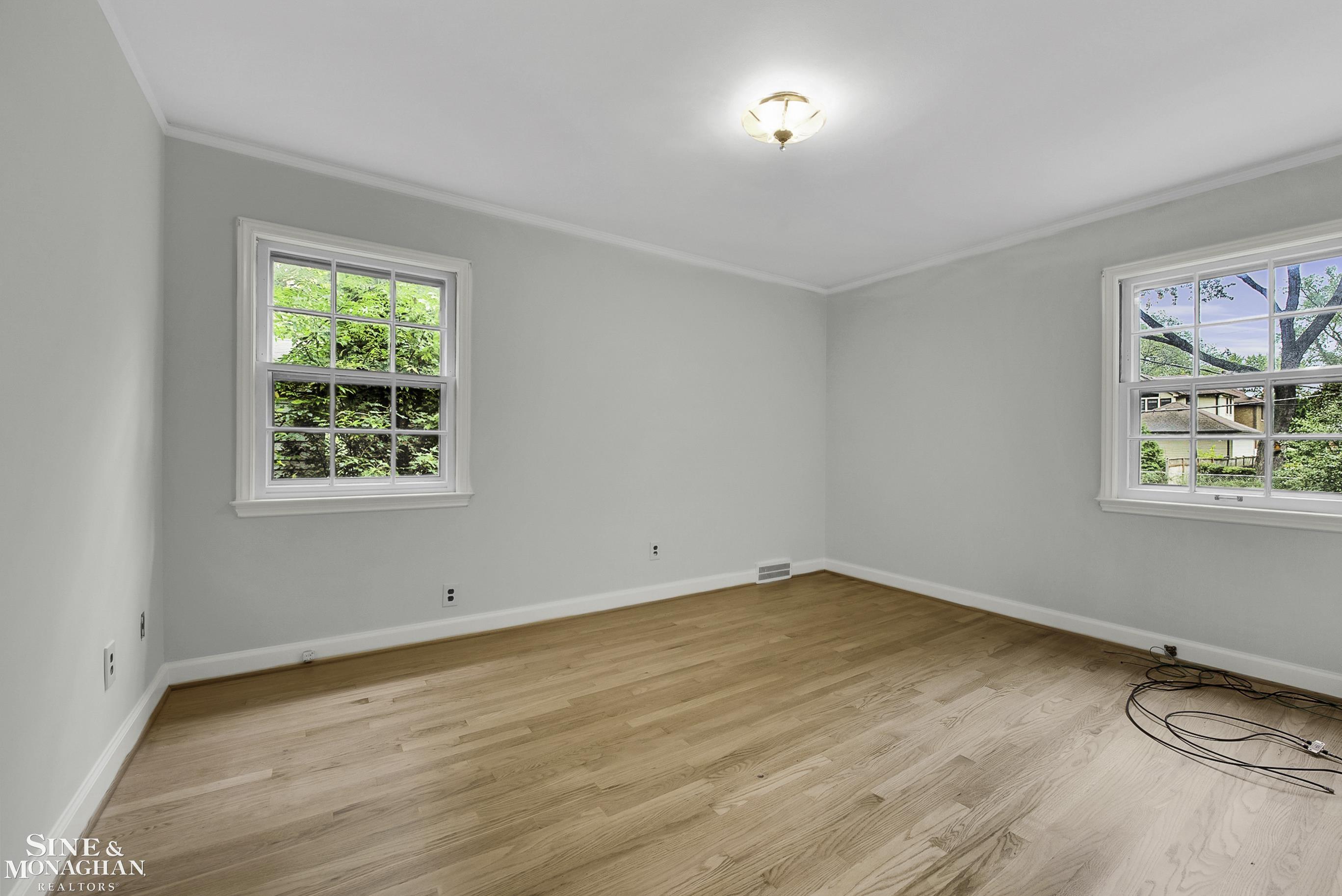 840 Rivard Boulevard