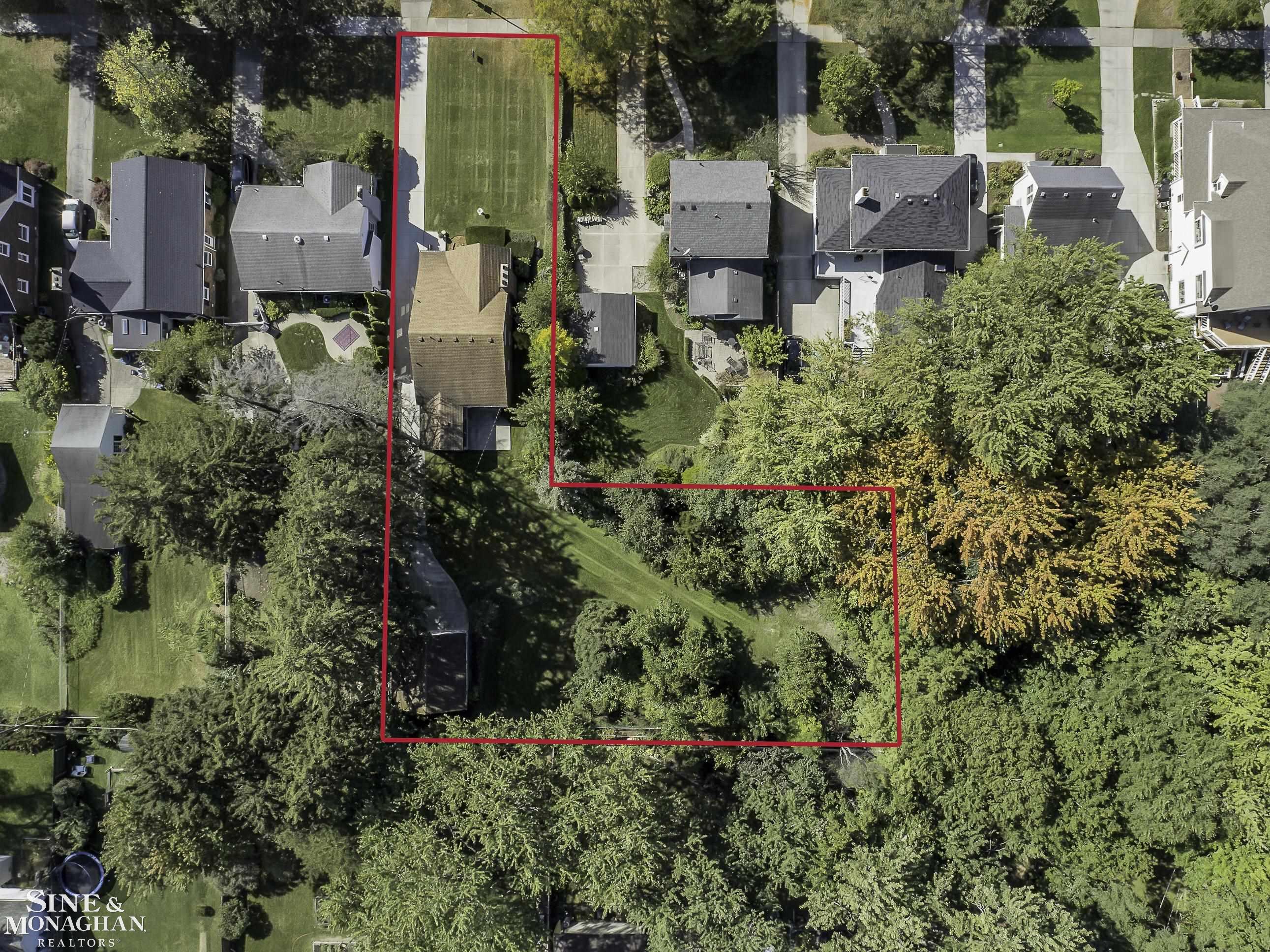 840 Rivard Boulevard