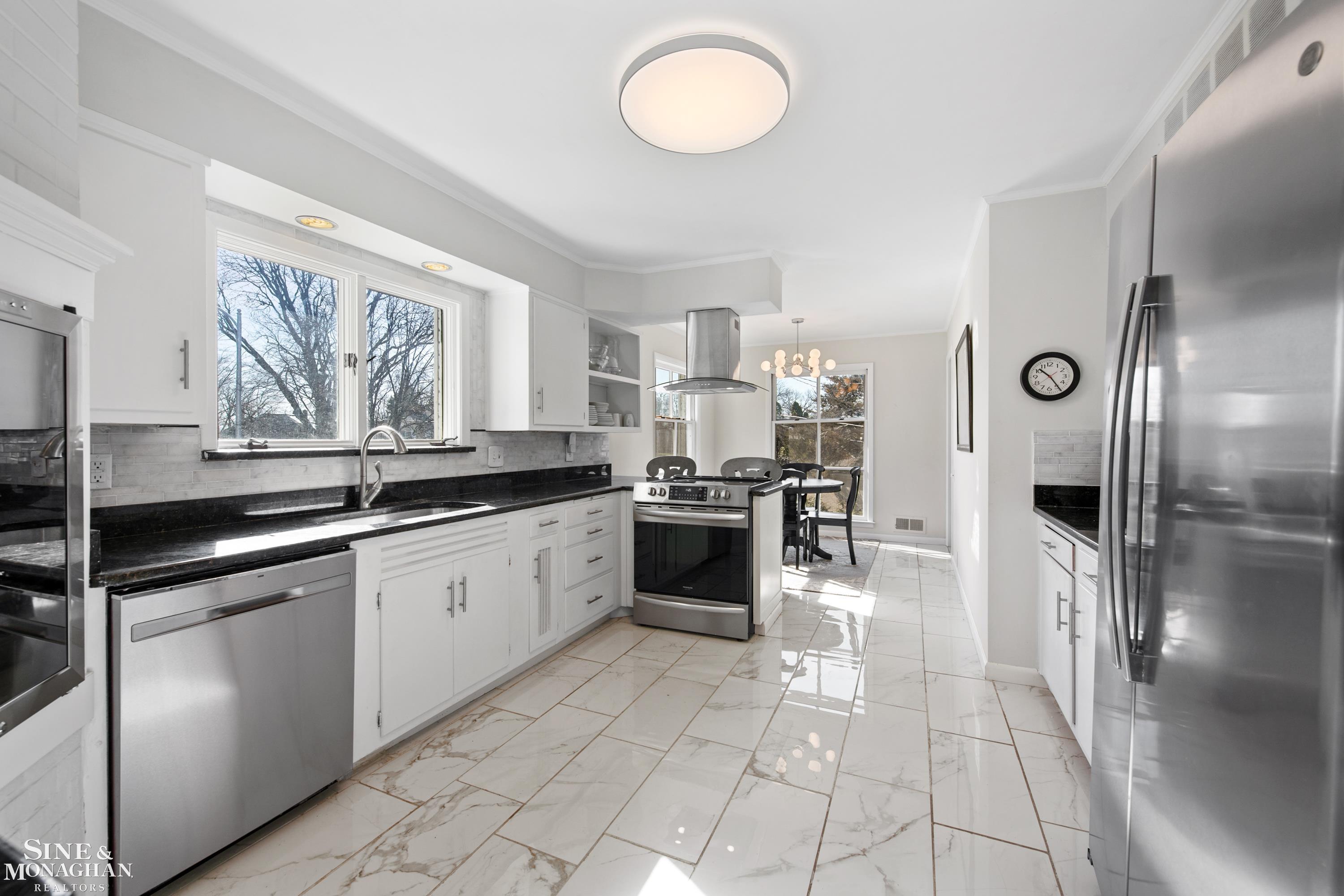 15827 Windmill Pointe Drive