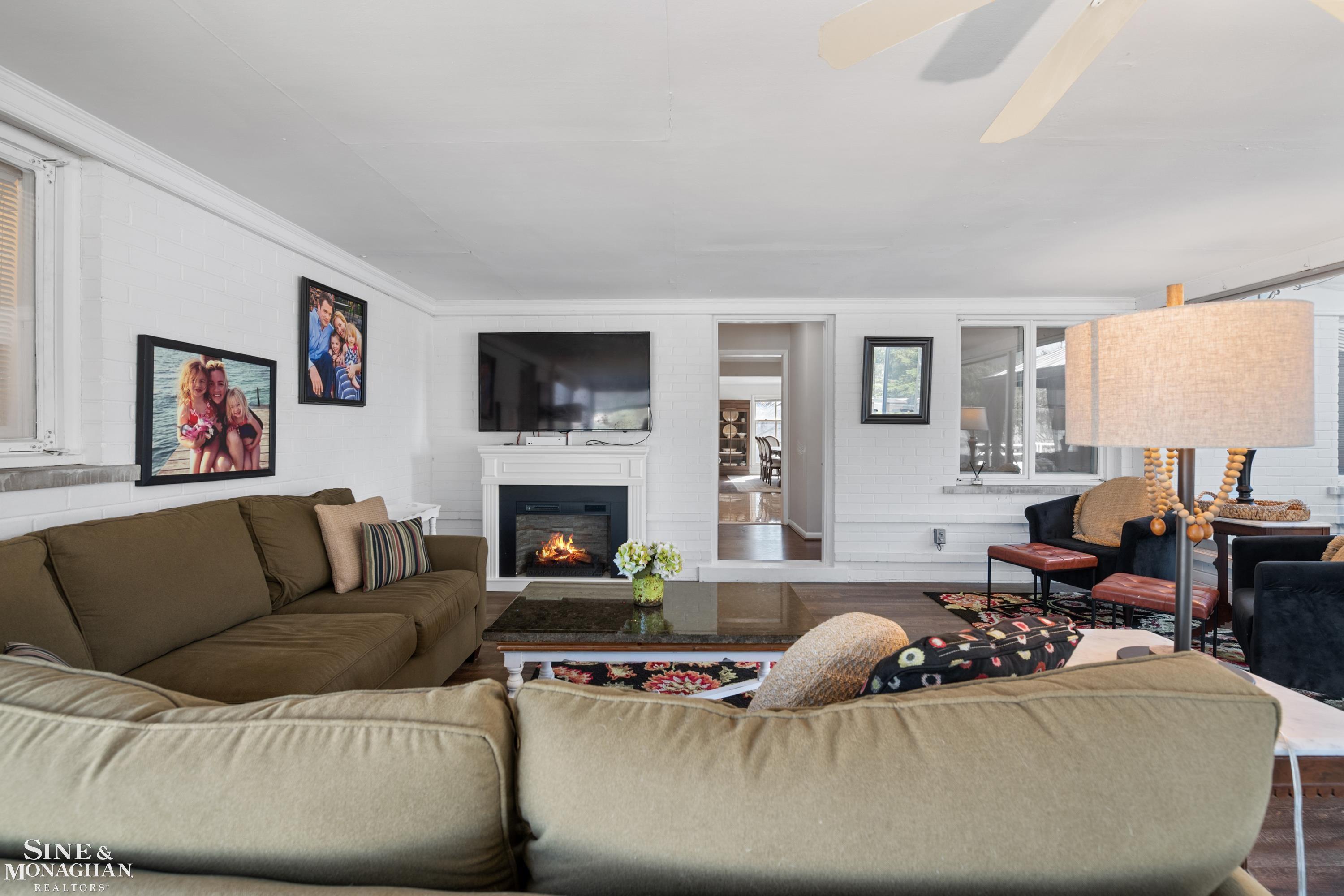 15827 Windmill Pointe Drive