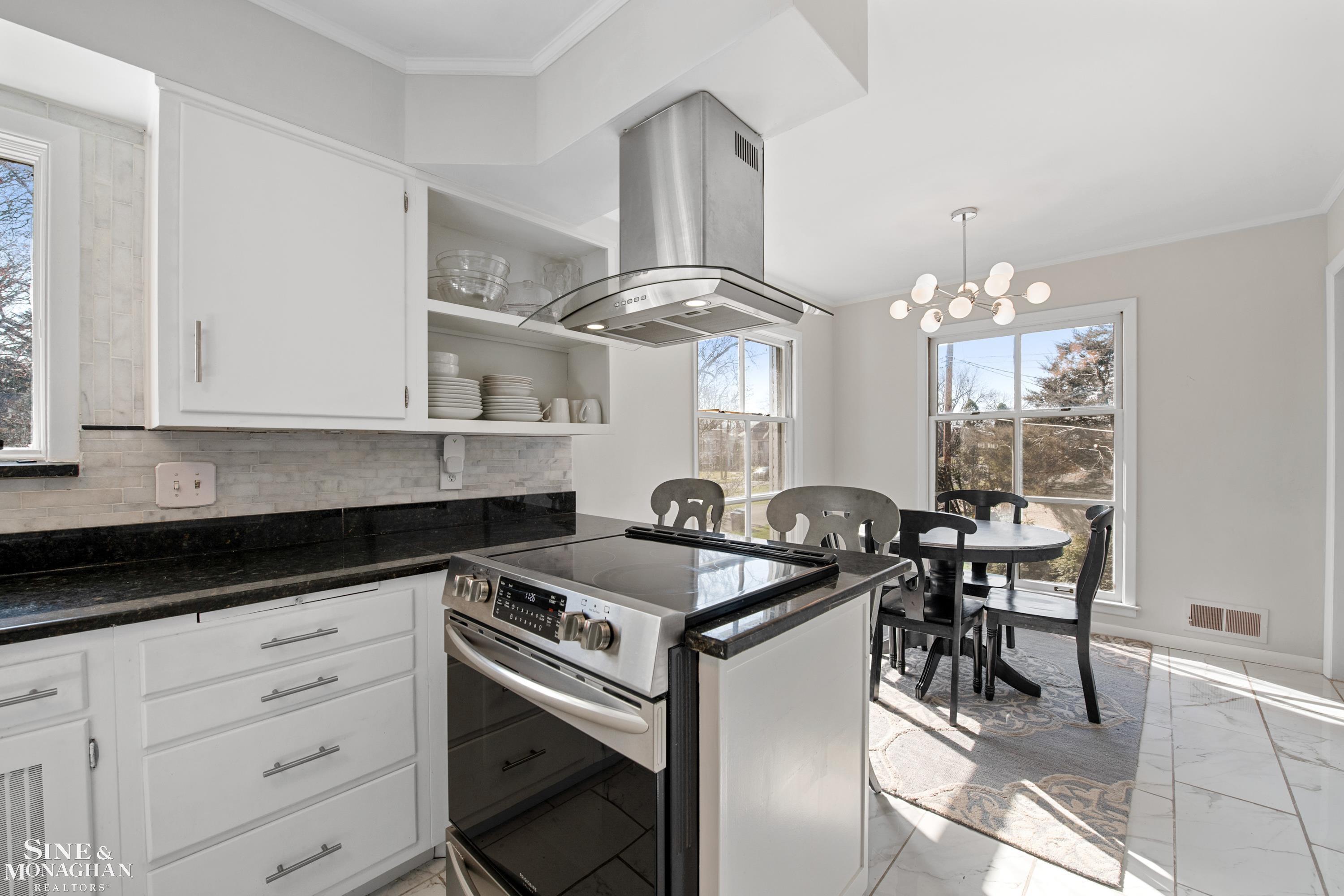 15827 Windmill Pointe Drive