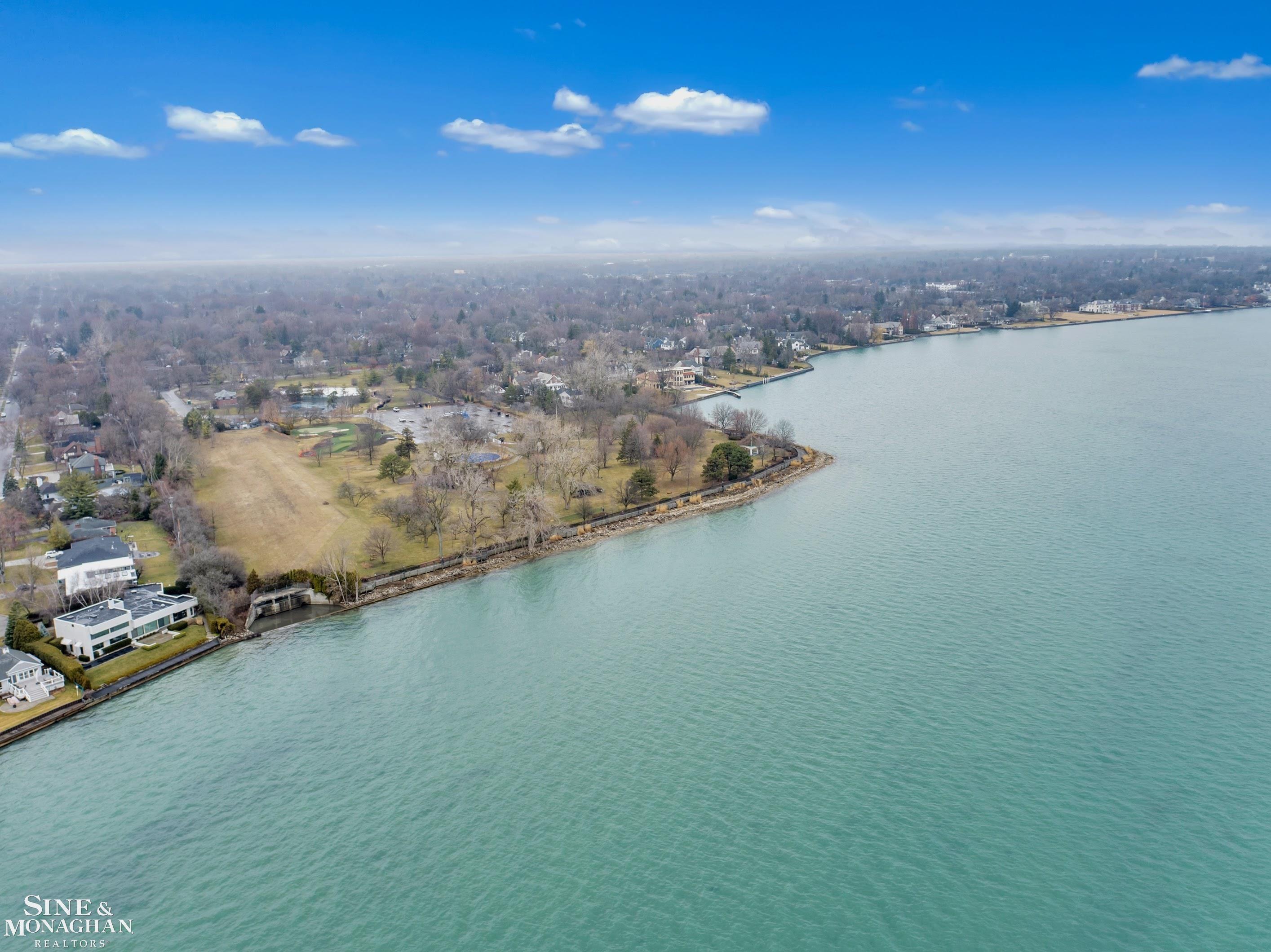 15827 Windmill Pointe Drive