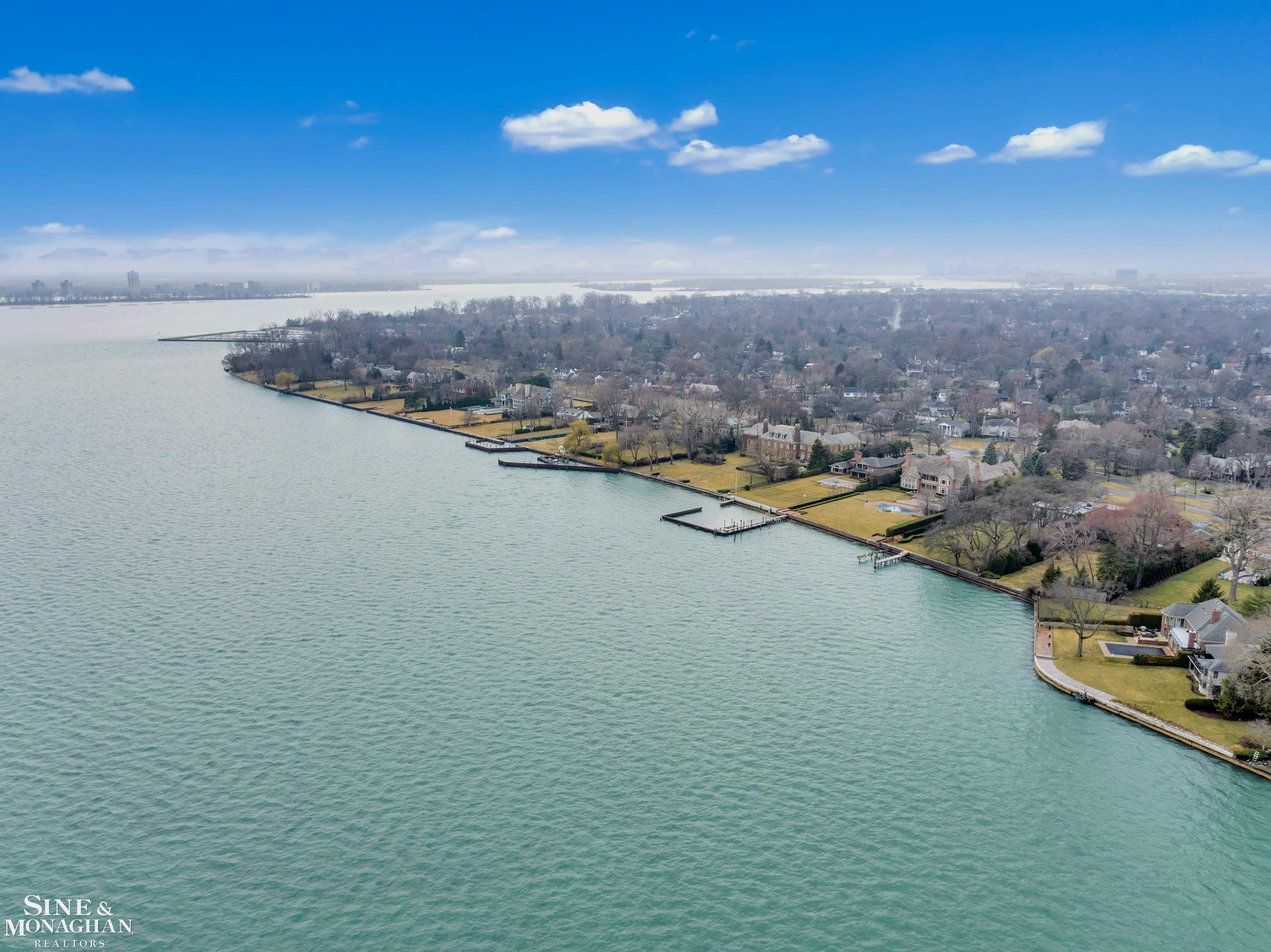 15827 Windmill Pointe Drive