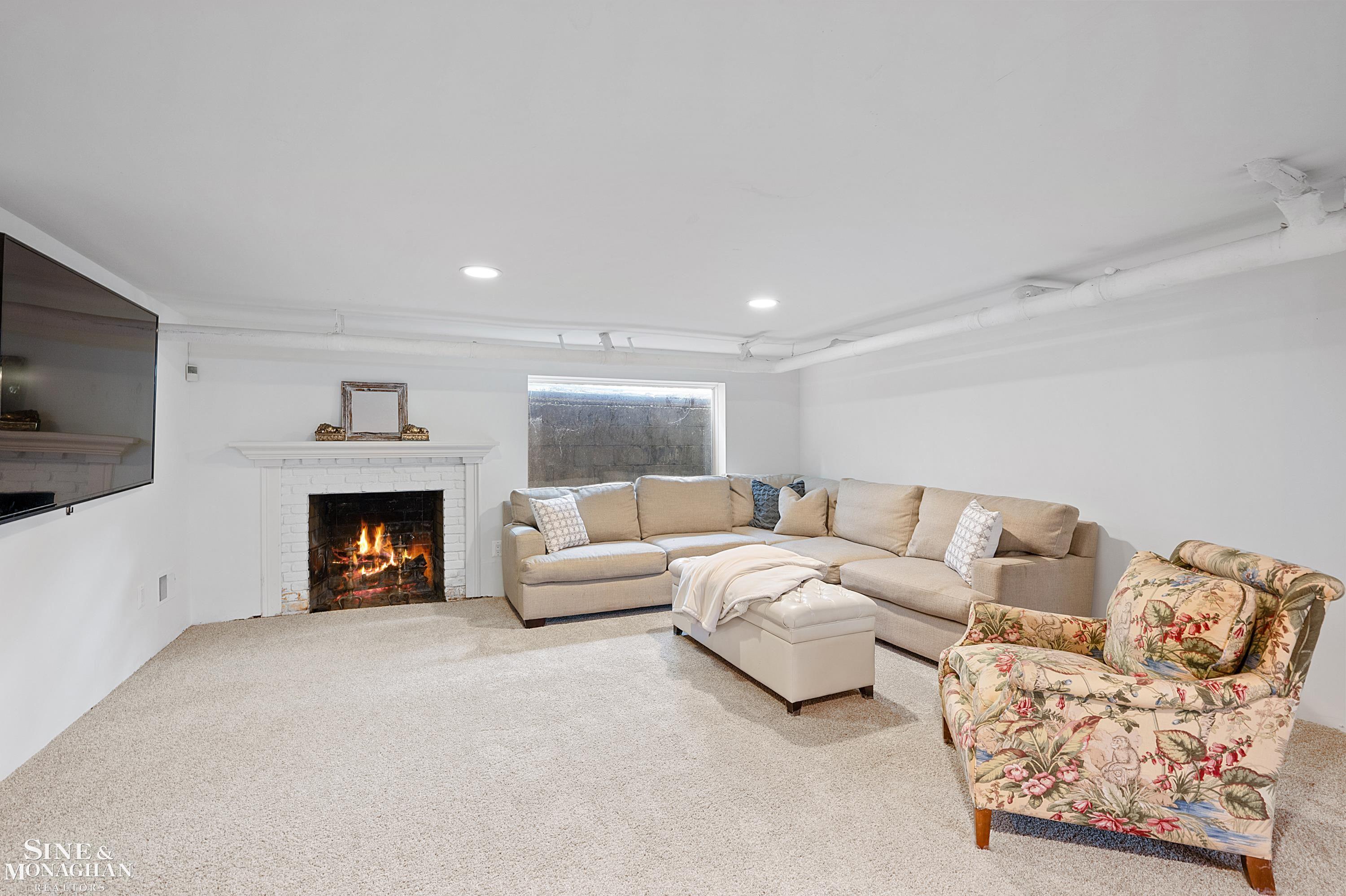 118 Merriweather Road