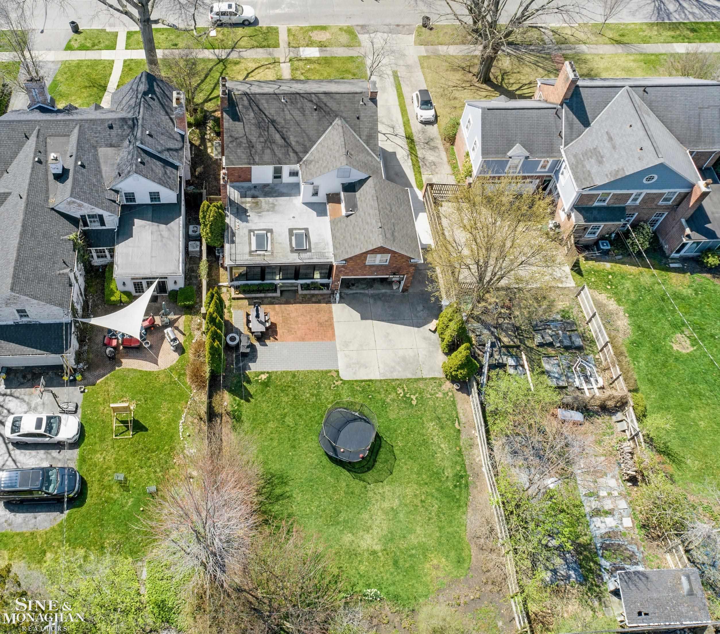 118 Merriweather Road