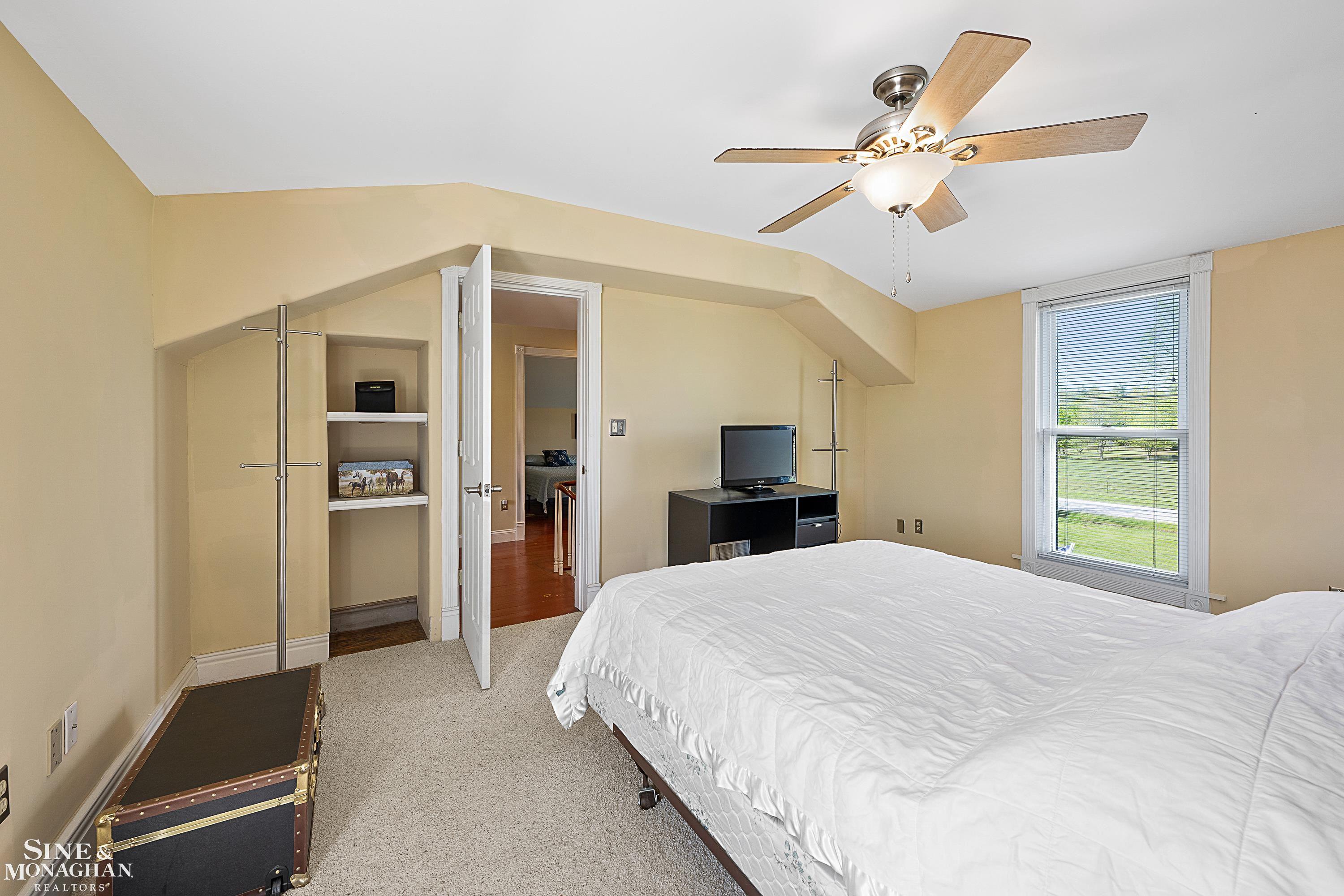 1229 S Bartlett Road