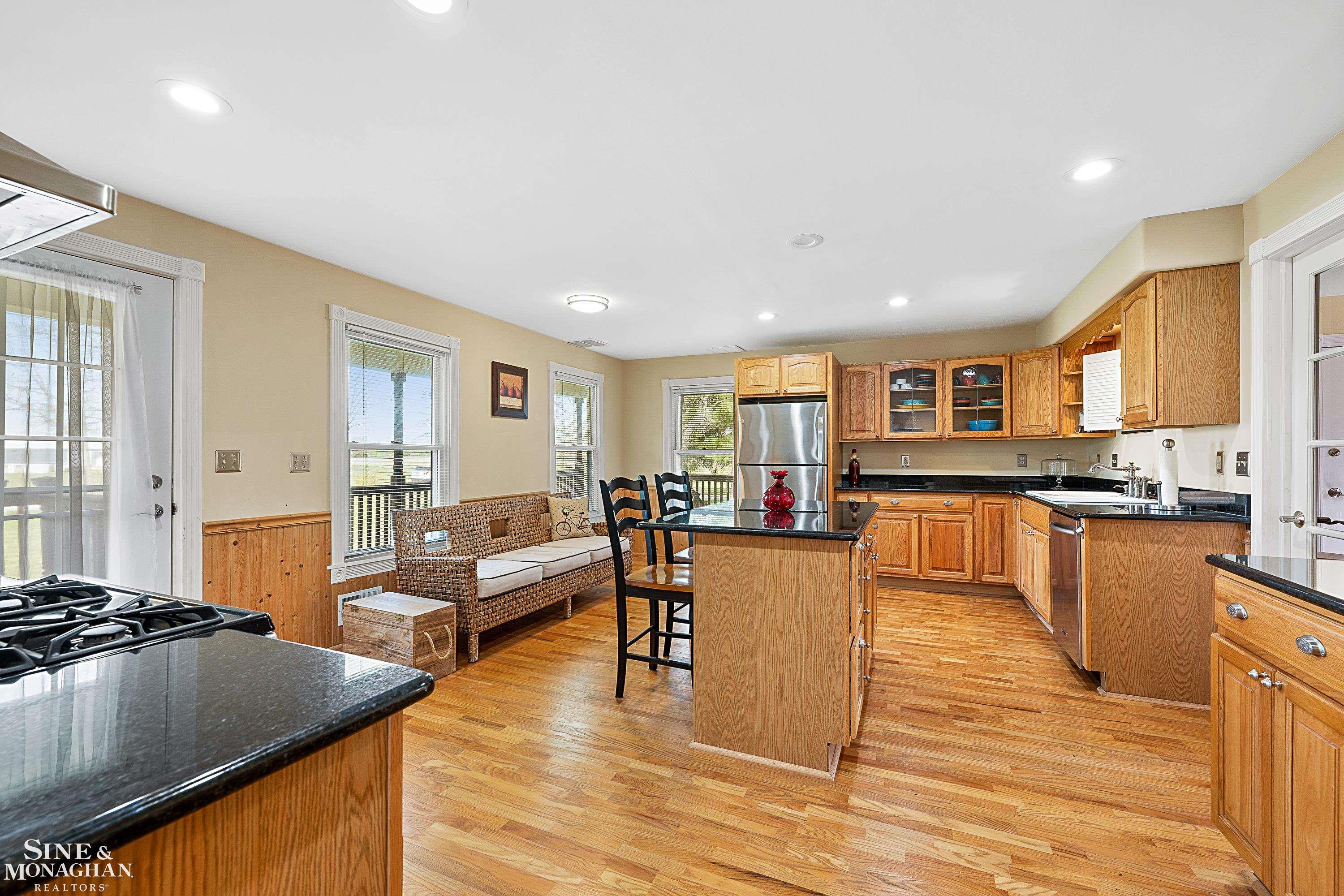 1229 S Bartlett Road