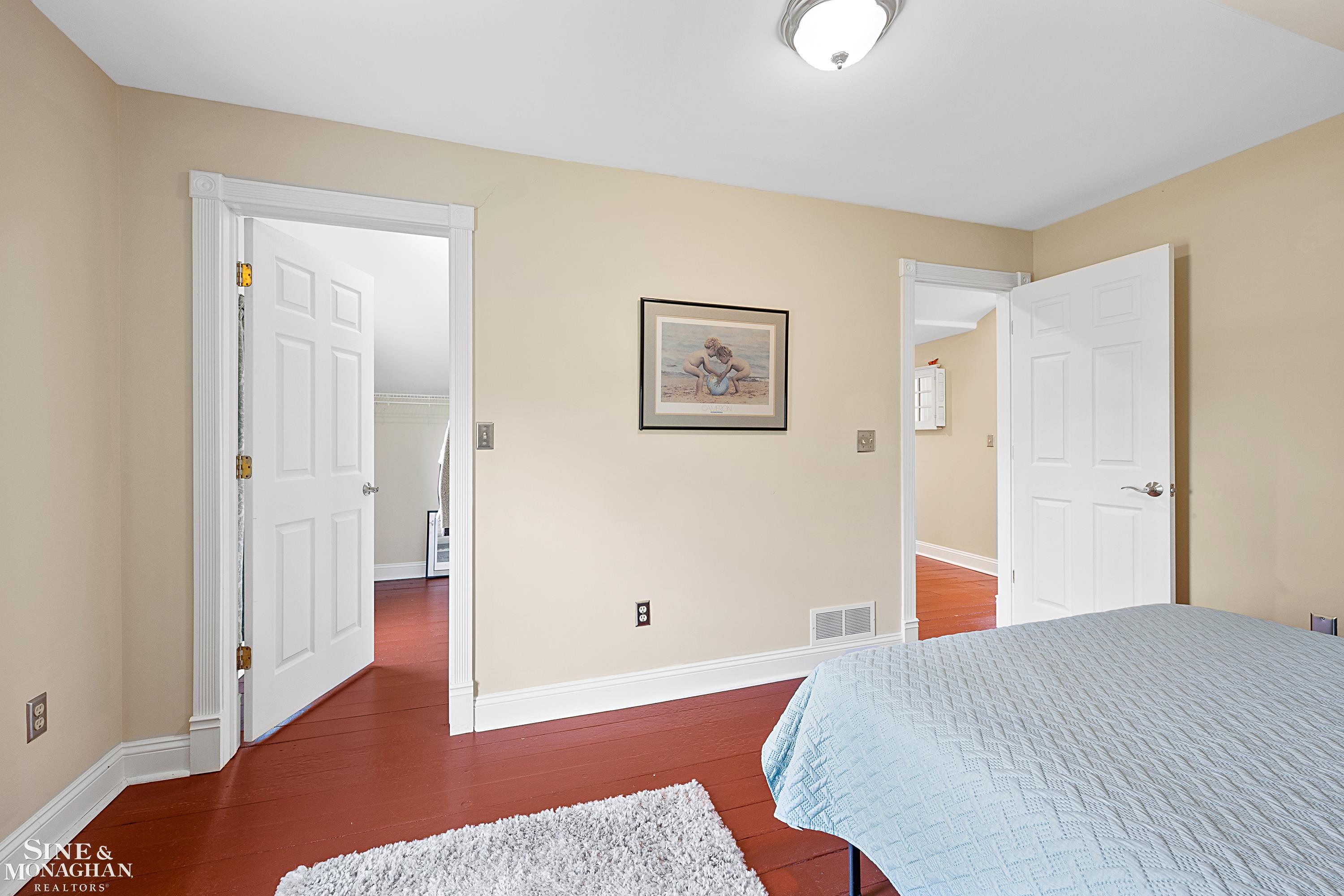 1229 S Bartlett Road