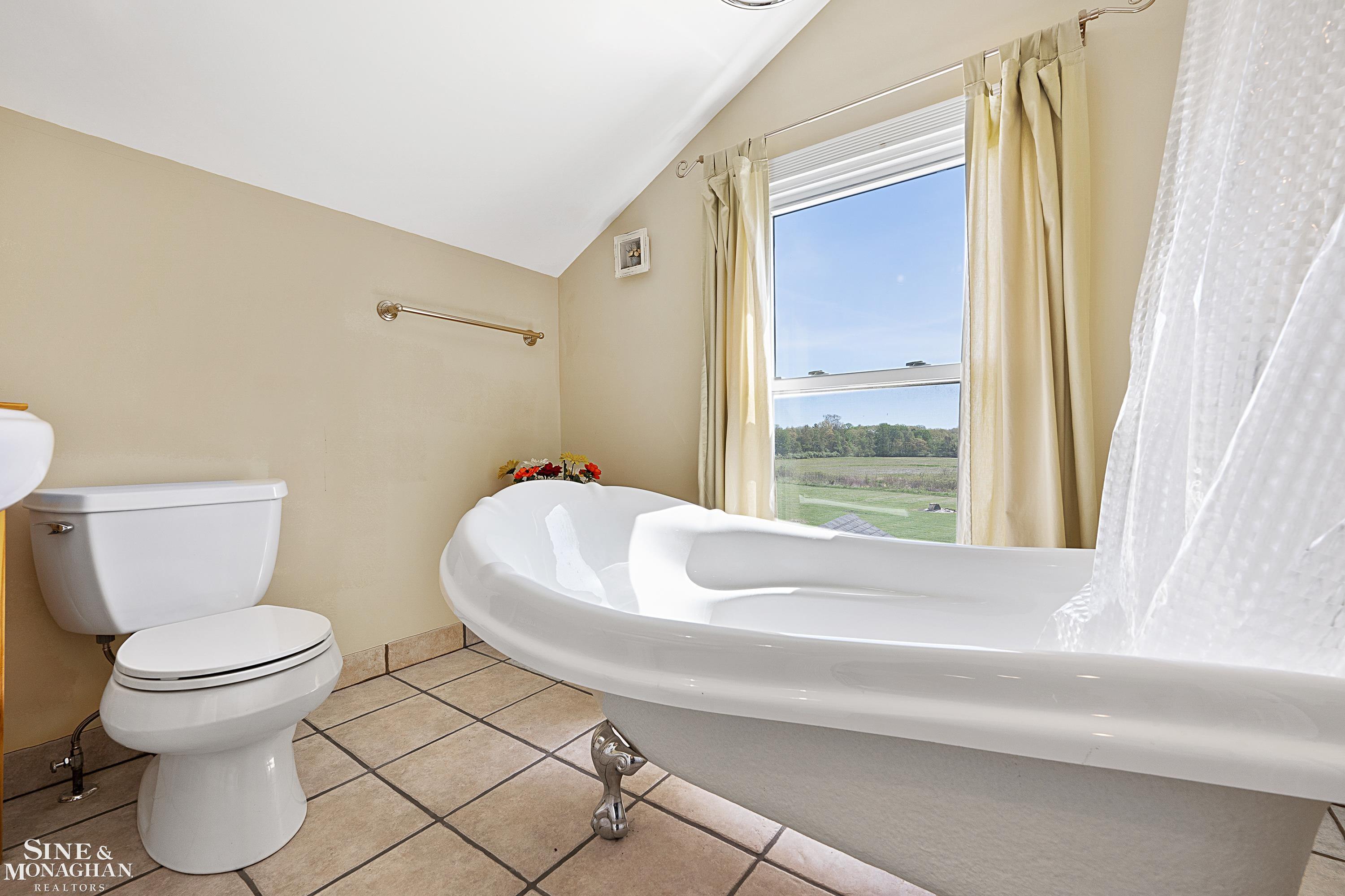 1229 S Bartlett Road