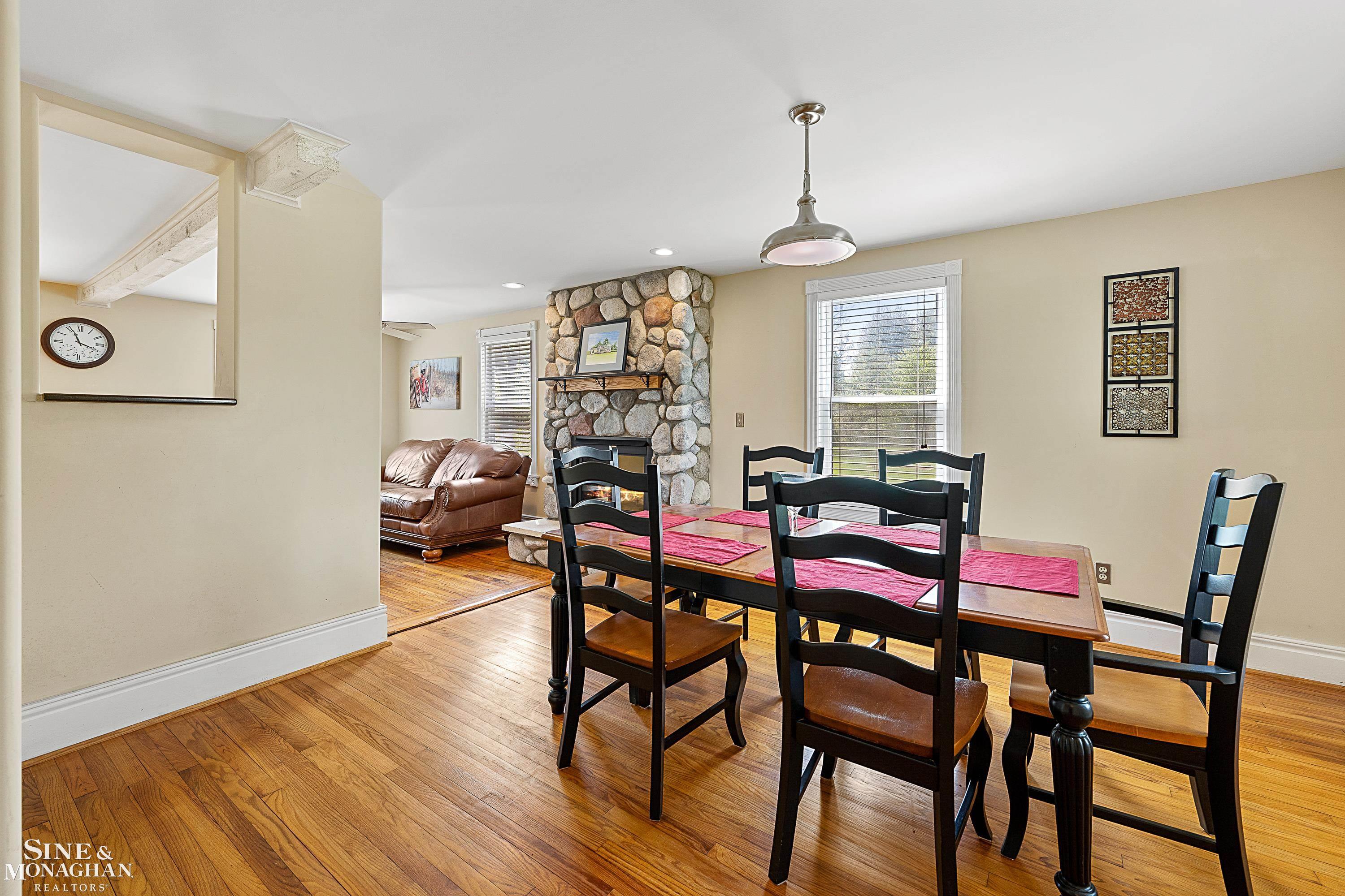 1229 S Bartlett Road