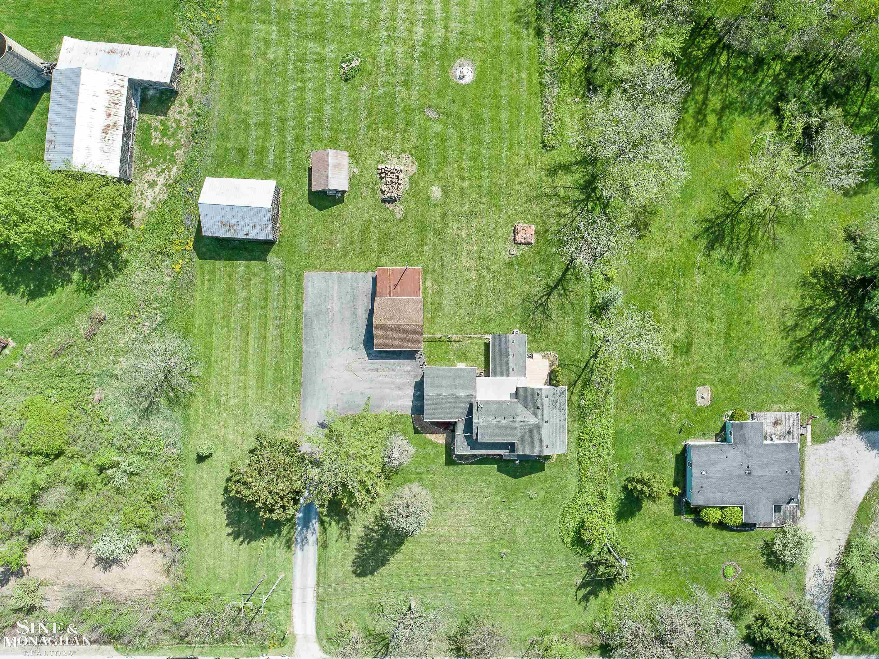 1229 S Bartlett Road