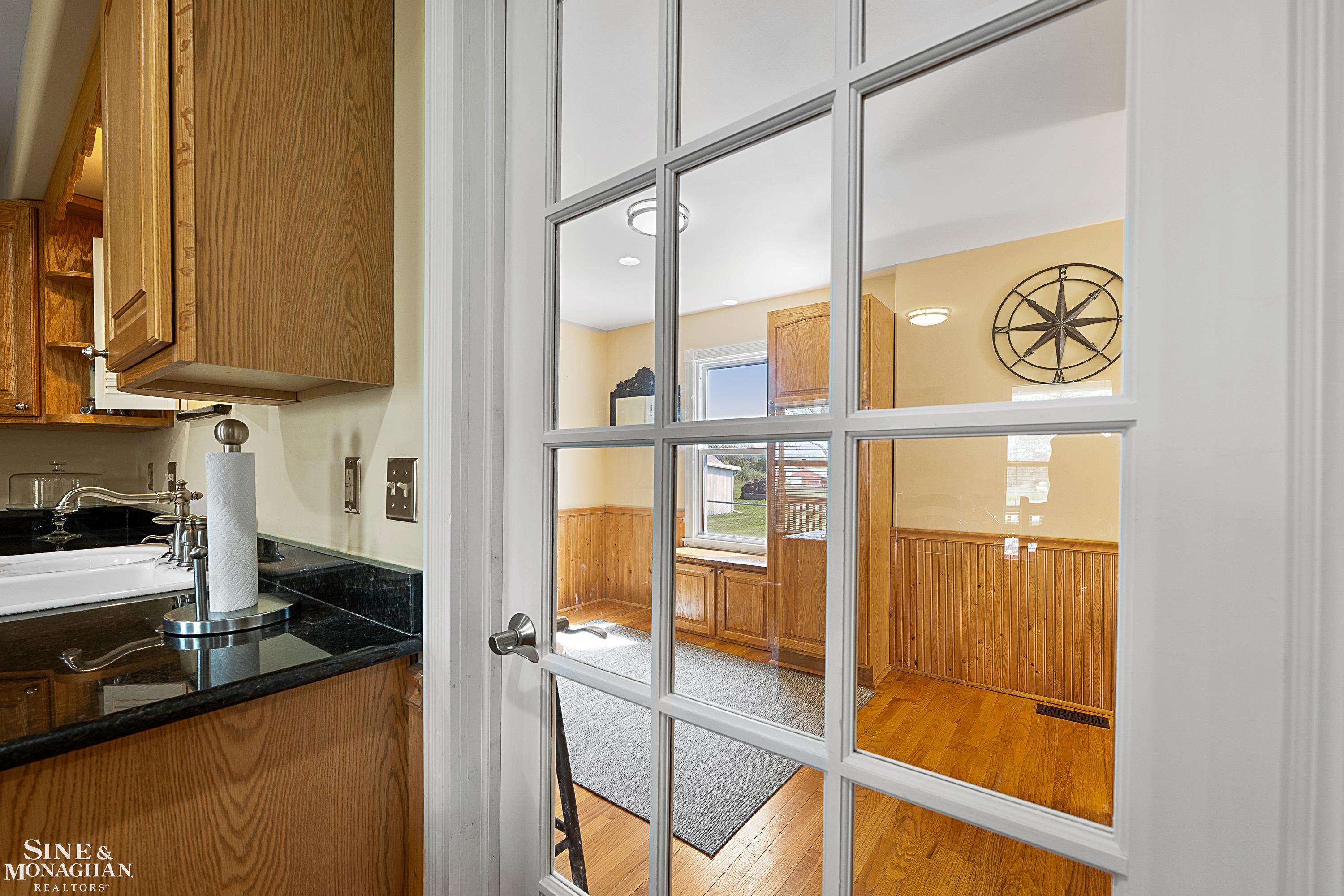 1229 S Bartlett Road