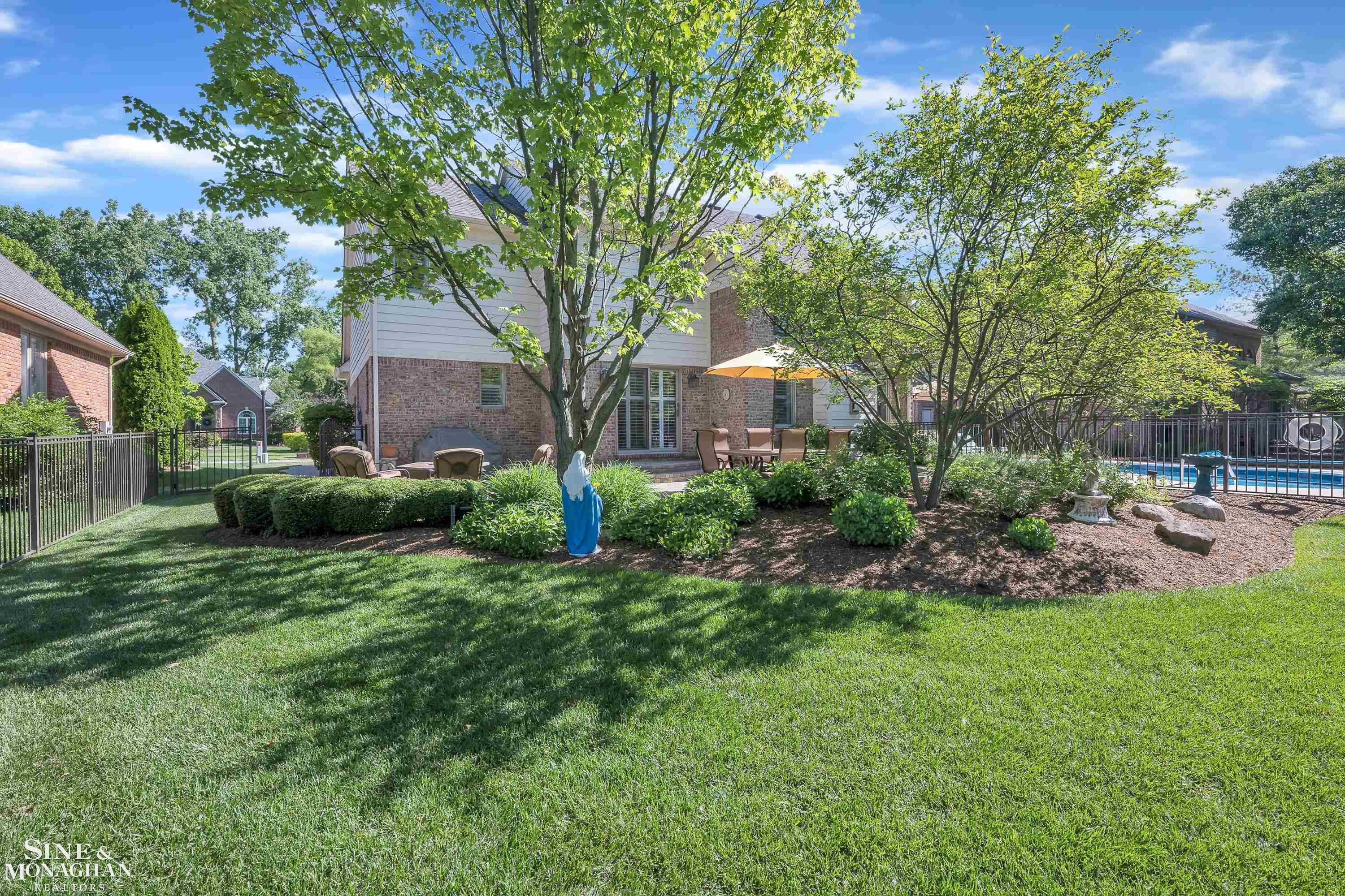 28020 Norcross Drive