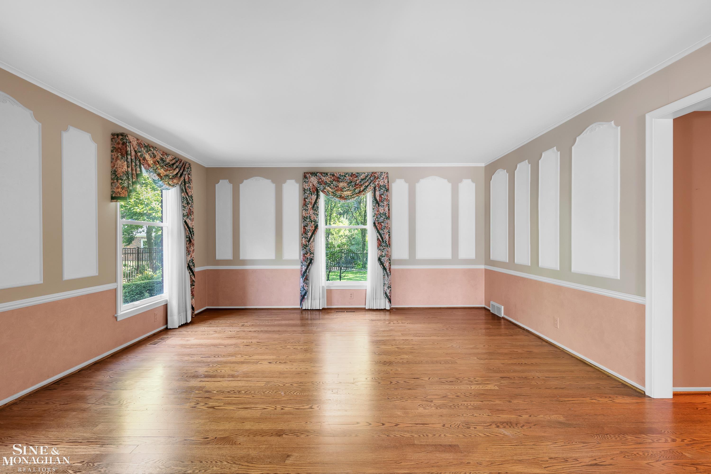 54 Willow Tree Place