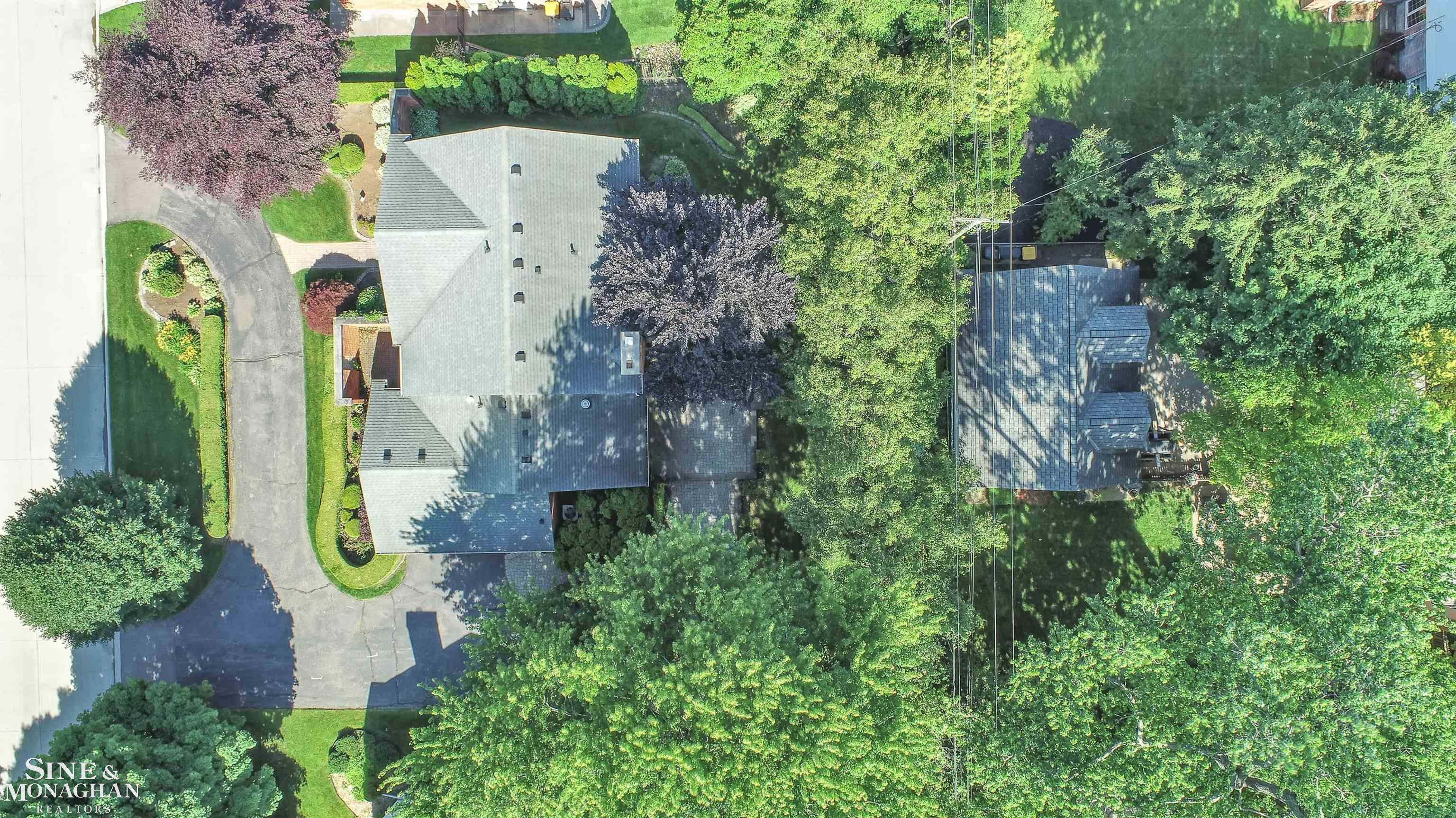 54 Willow Tree Place