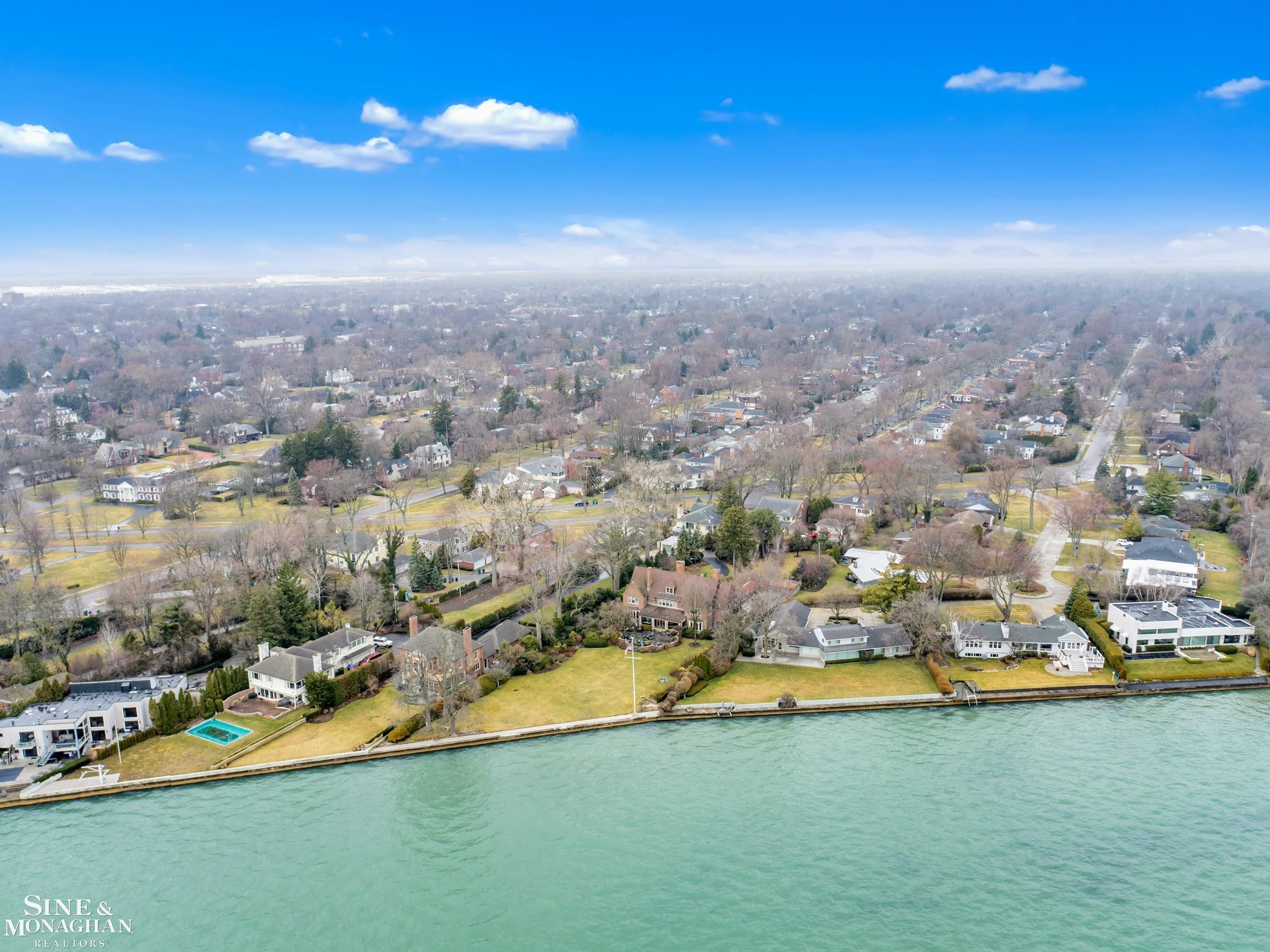 15825 Windmill Pointe Drive